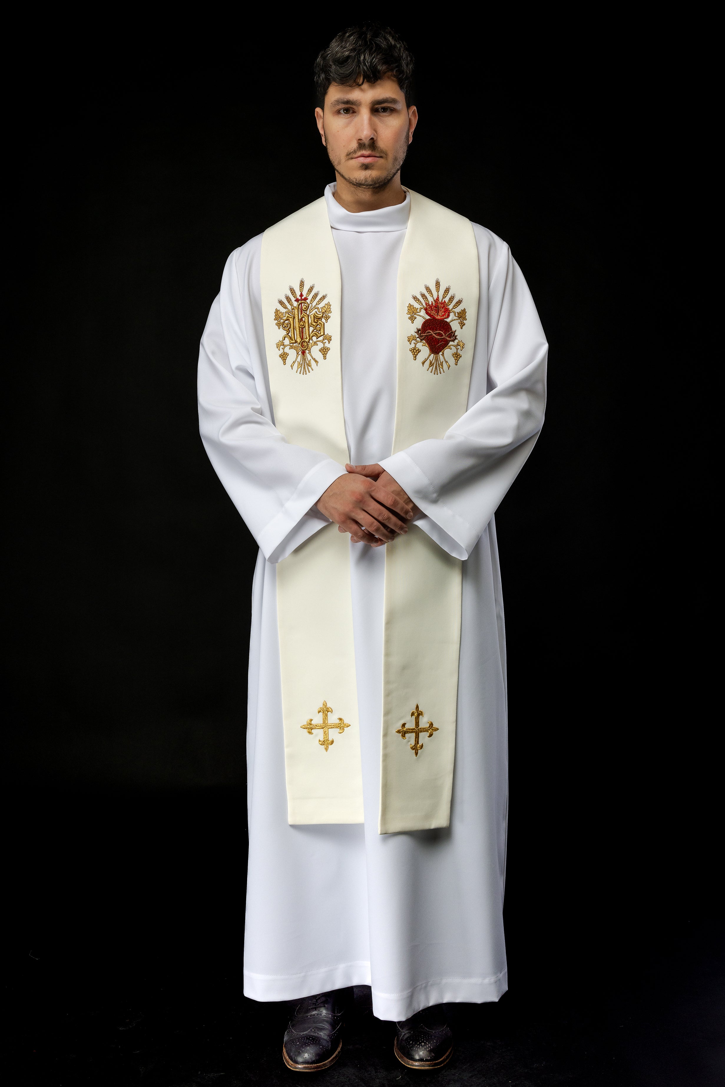 Embroidered stole of the cross, IHS and heart of Jesus Christ ecru