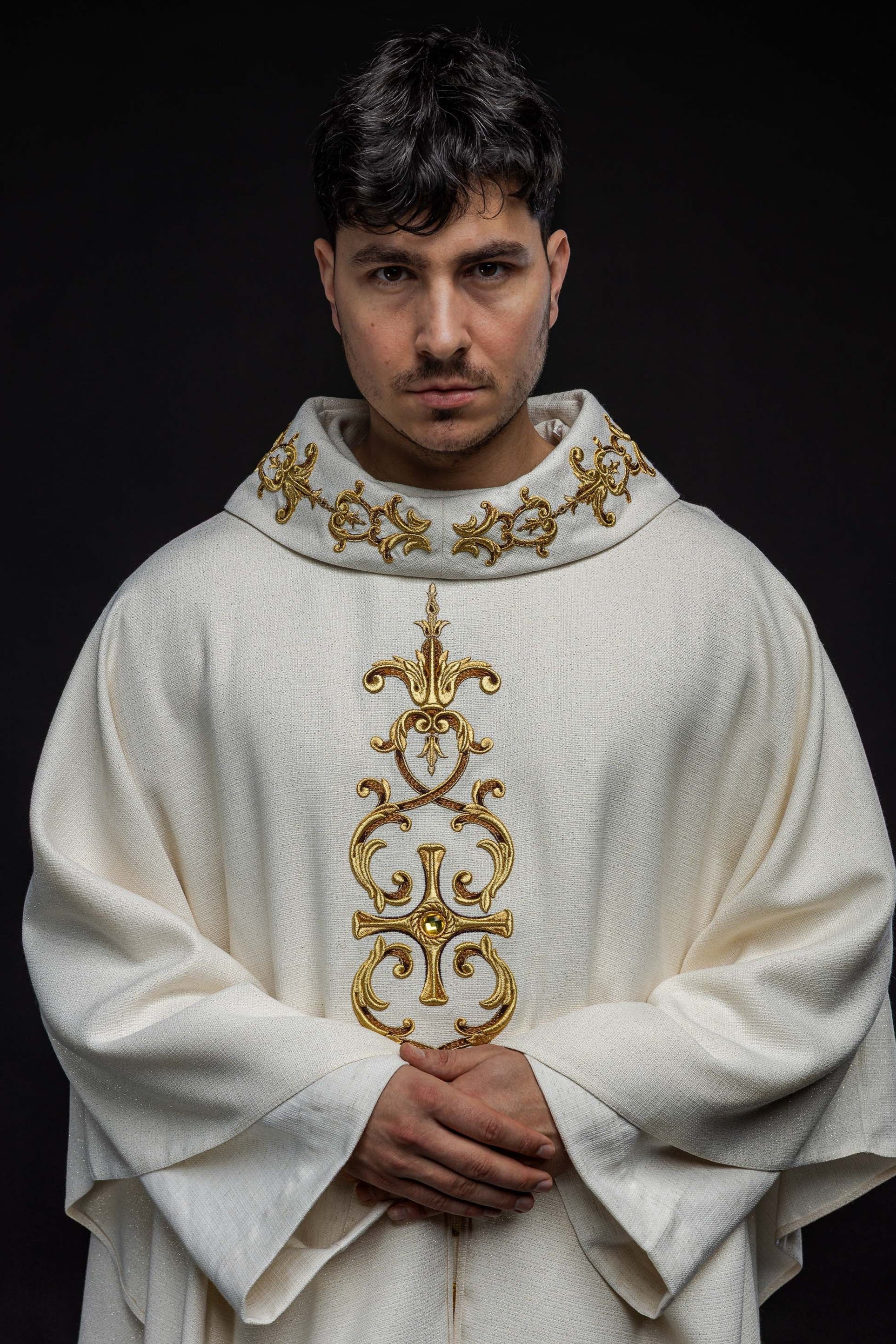 Chasuble richly embroidered with stones