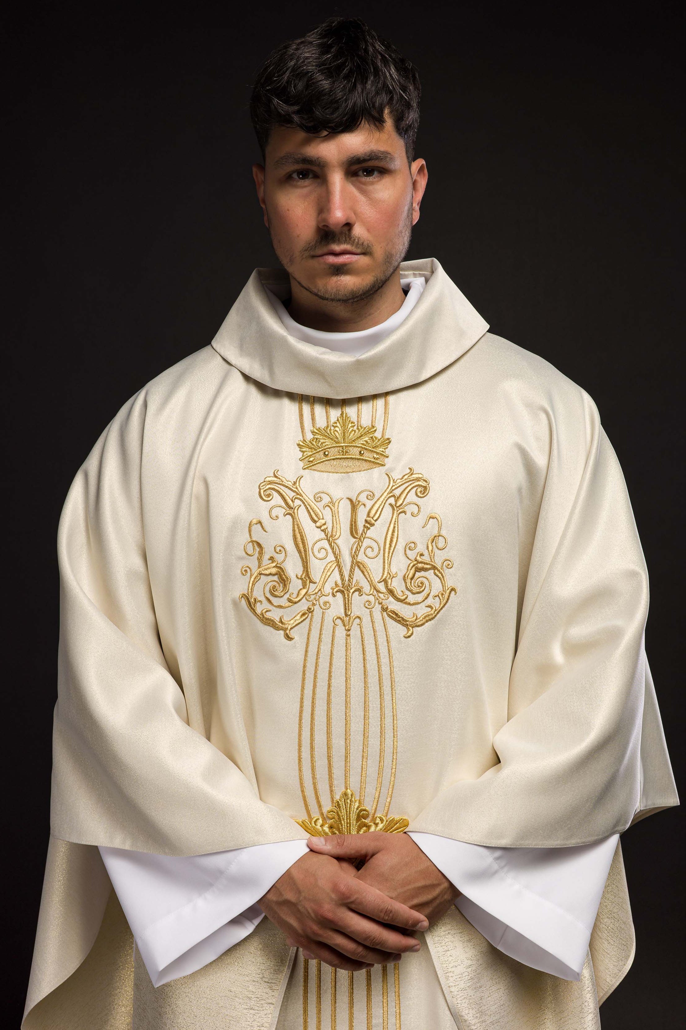 Marian liturgical chasuble shining with stones LE/7025 ECRU