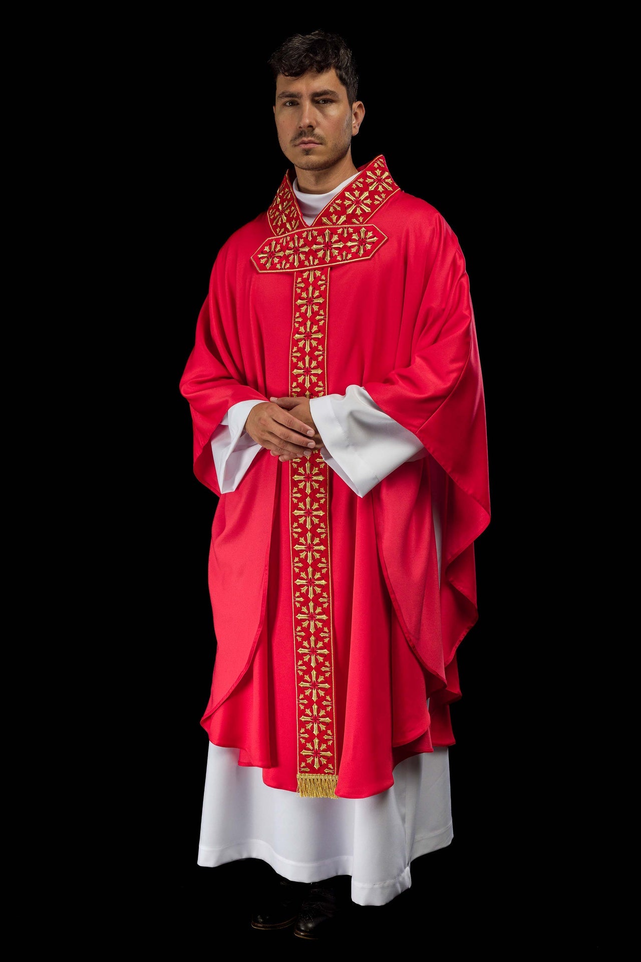 Chasuble with brilliant red embroidery