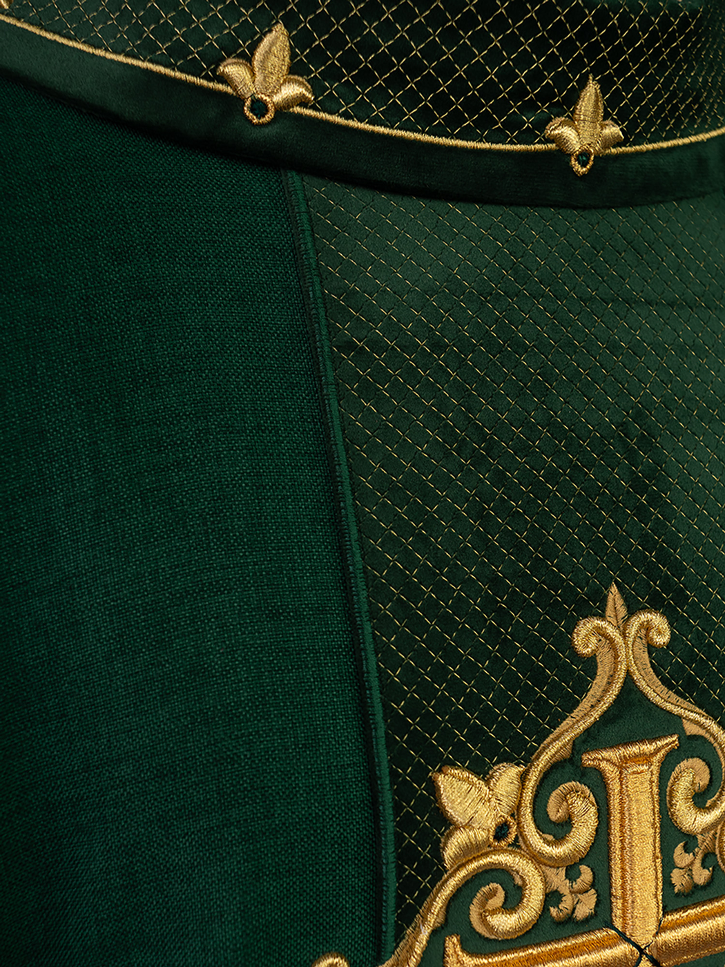 Chasuble embroidered on velvet with the symbol of the Green Cross