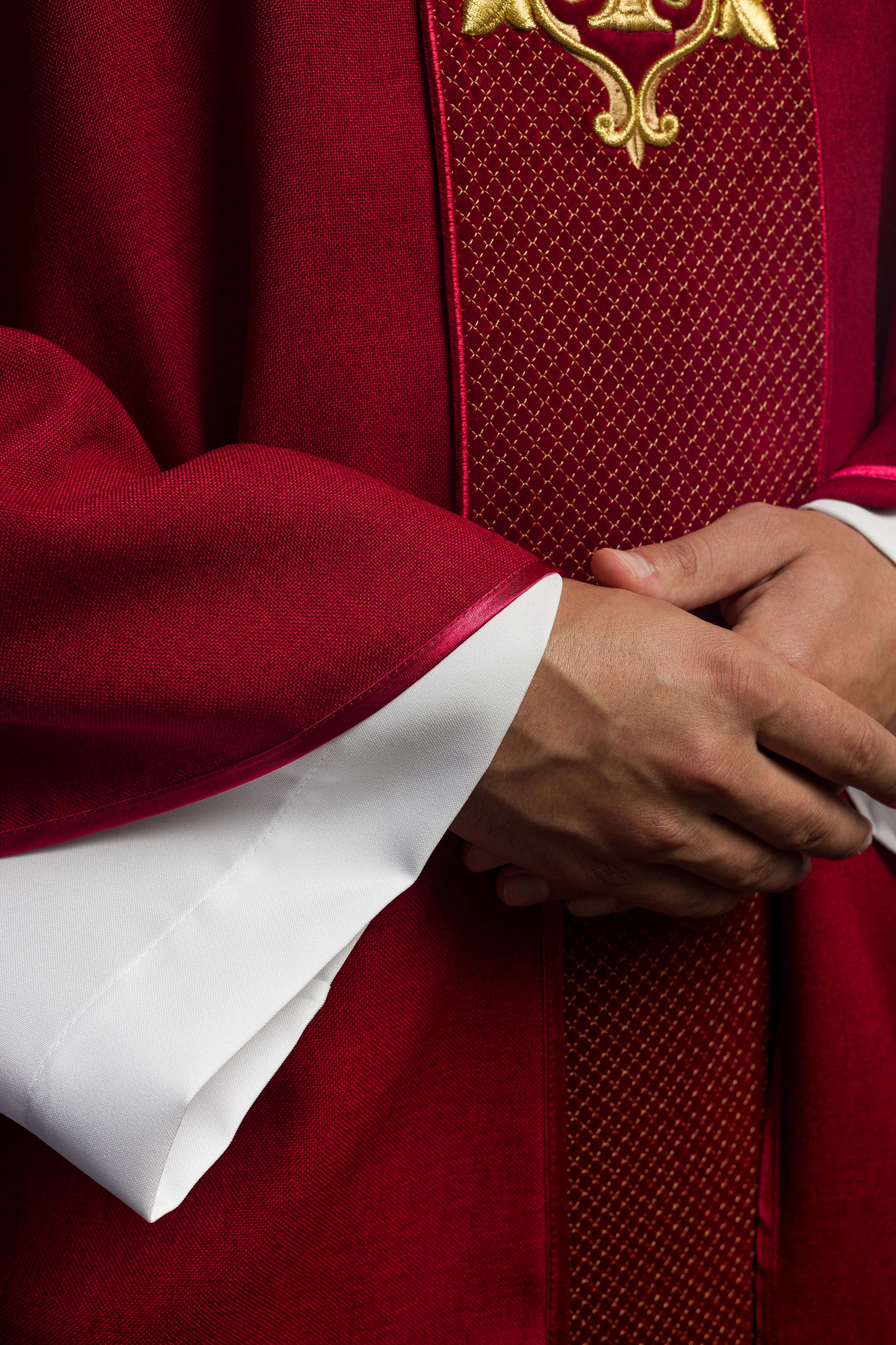Chasuble embroidered on velvet with the symbol of the Red Cross