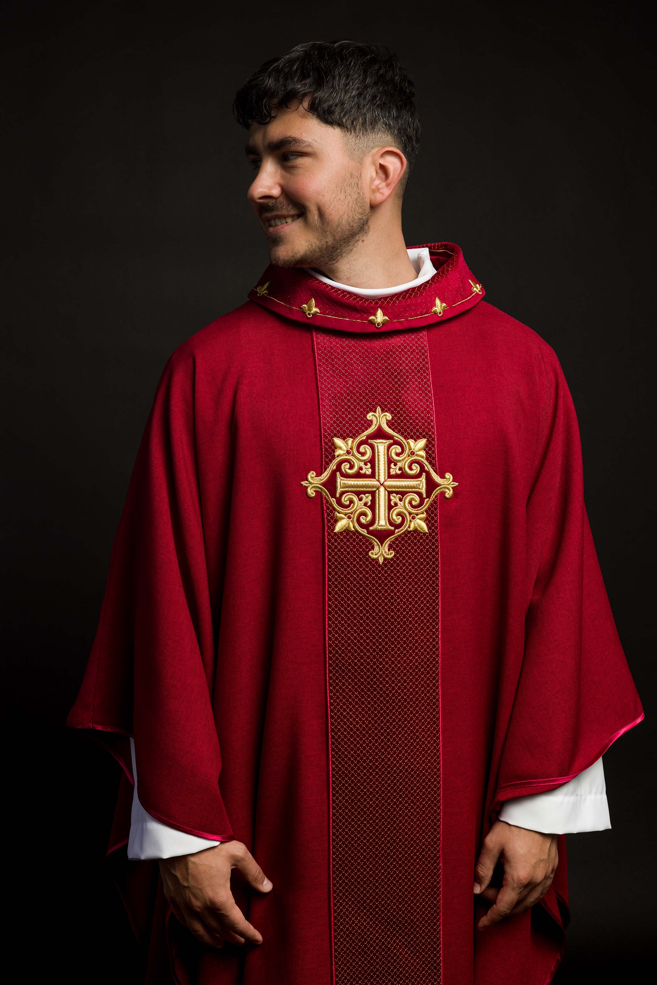 Chasuble embroidered on velvet with the symbol of the Red Cross