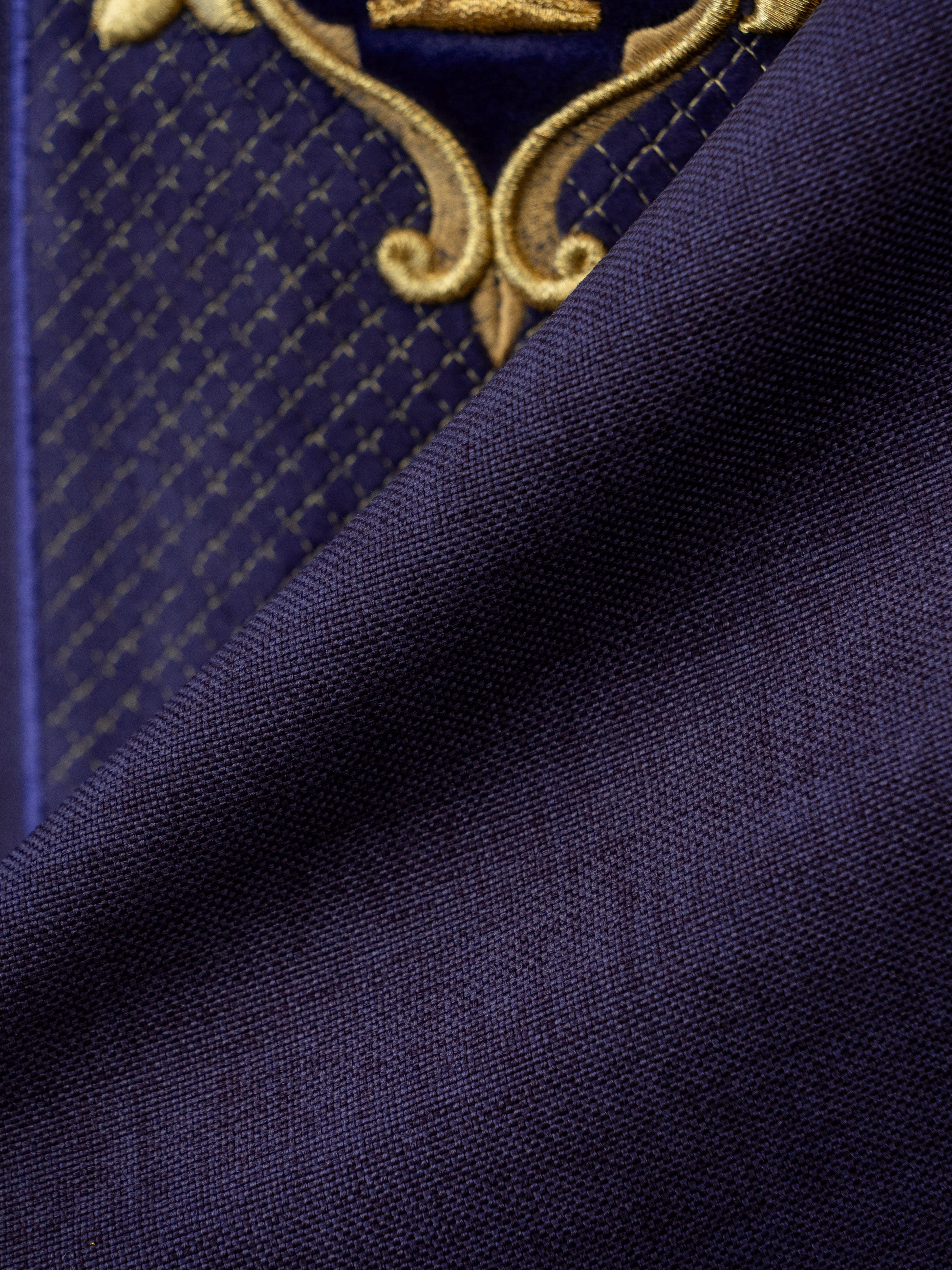 Chasuble embroidered on velvet with the symbol of the Purple Cross