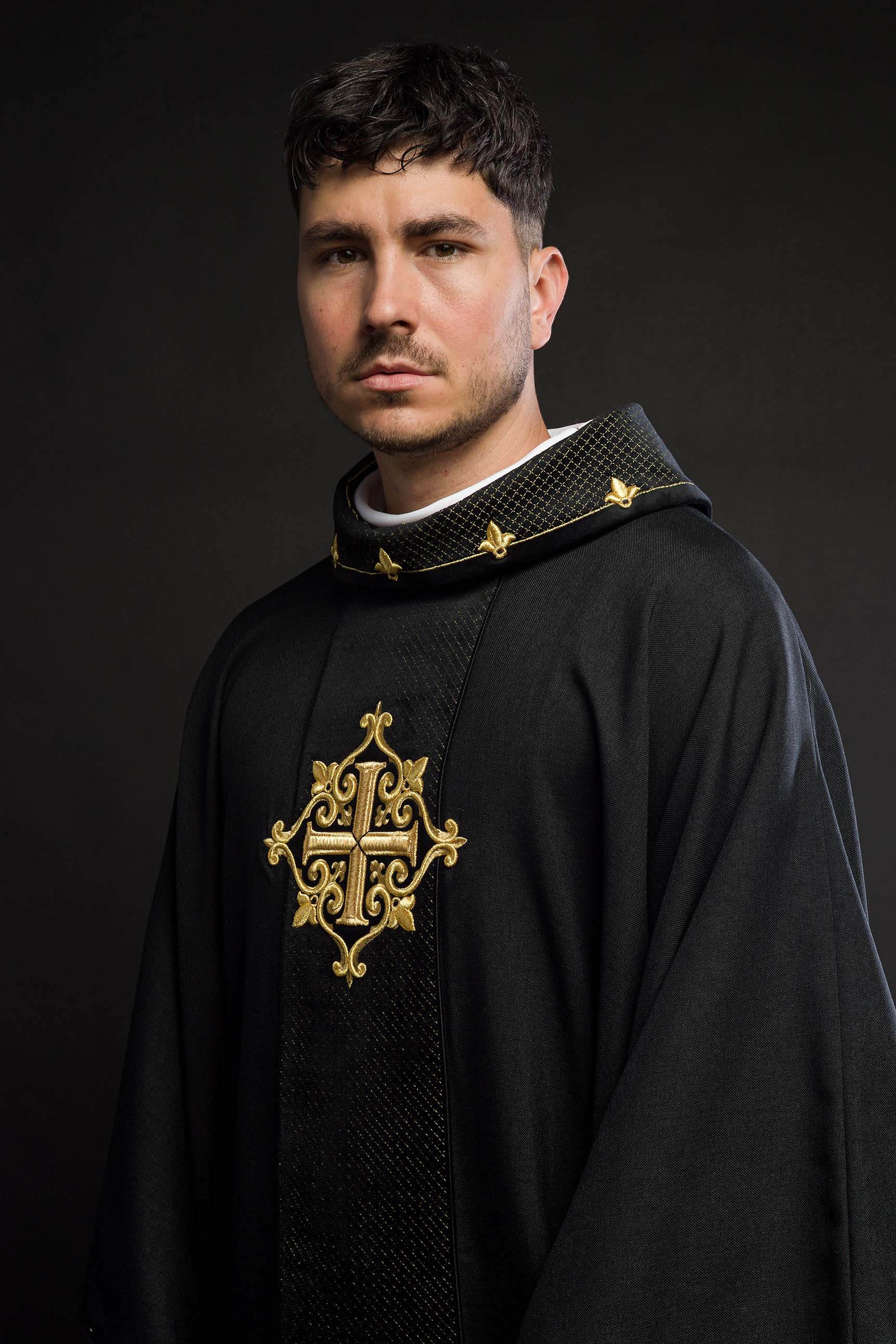 Chasuble embroidered on velvet with the symbol of the Black Cross
