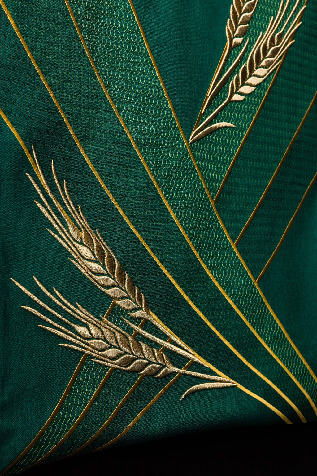 Serweta na lektorium z haftem PAX zielona - ORNATY.PL