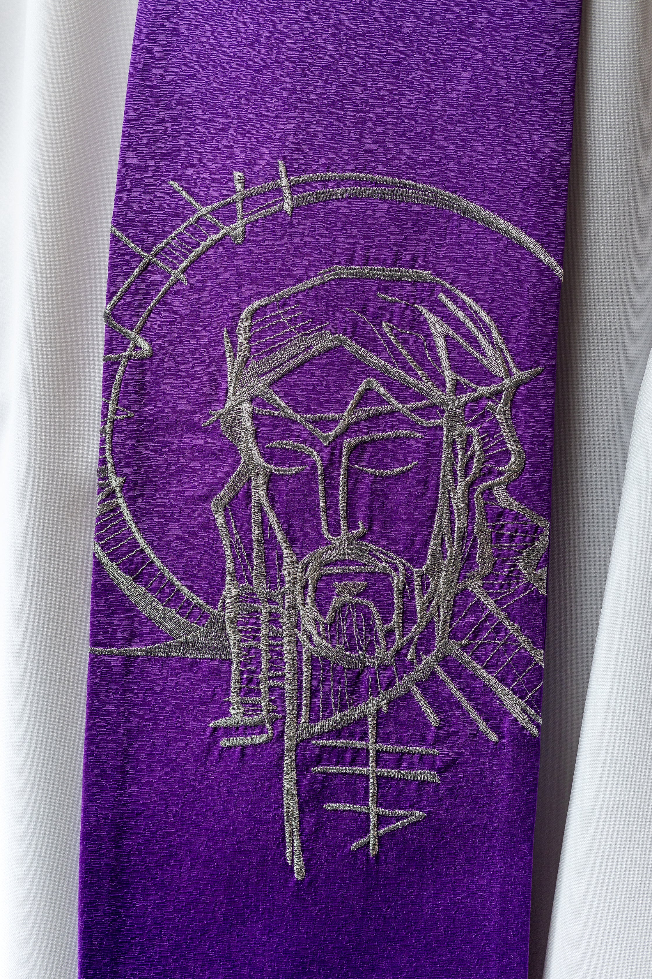 Embroidered stole for Lent with Jesus