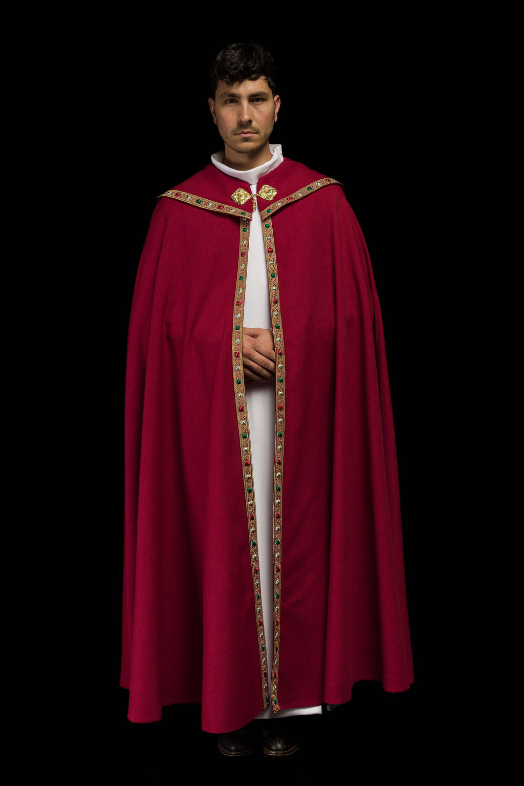 Czerwona kapa liturgiczna z złotym IHS - ORNATY.PL