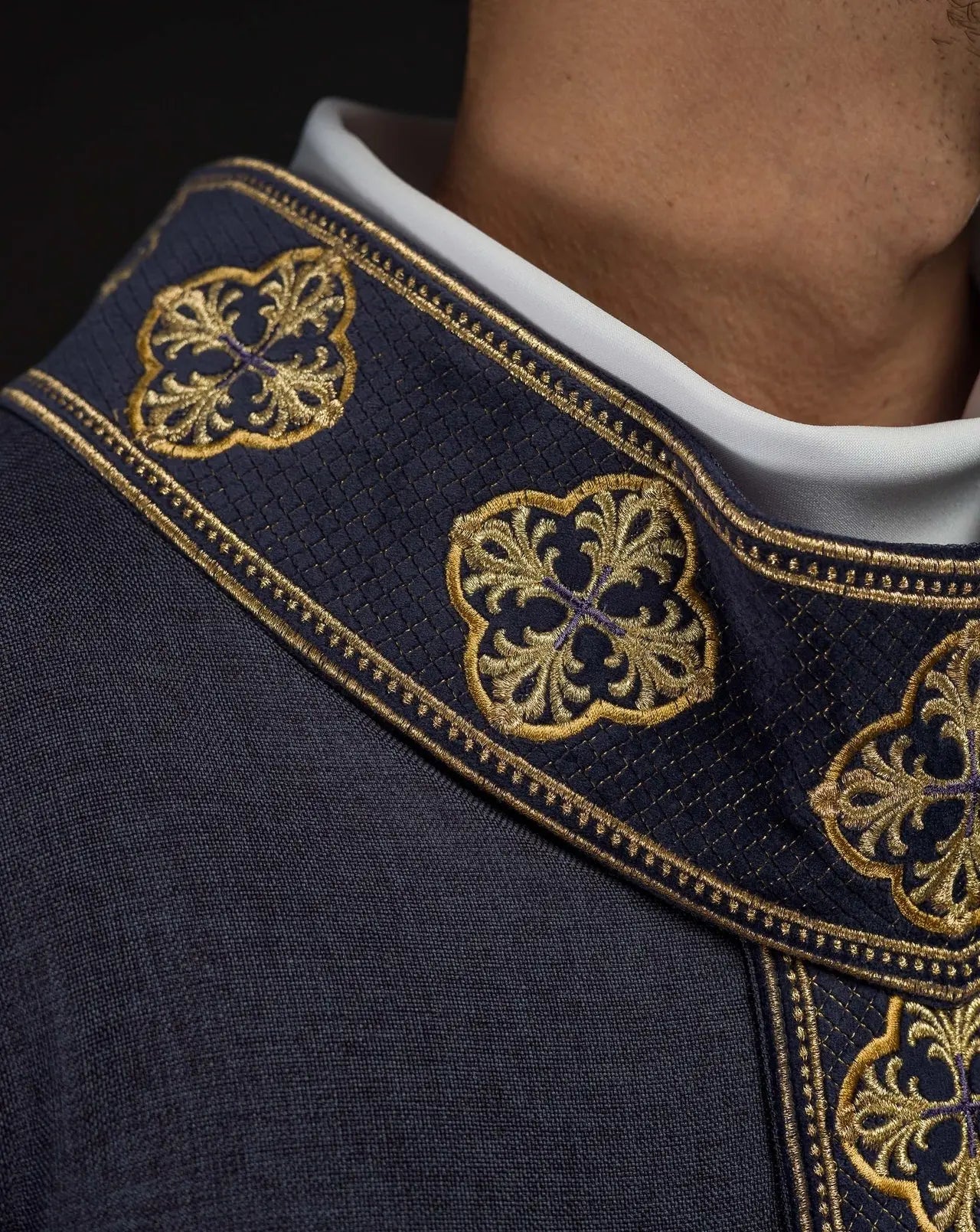Purple chasuble with embroidered belt and cross collar
