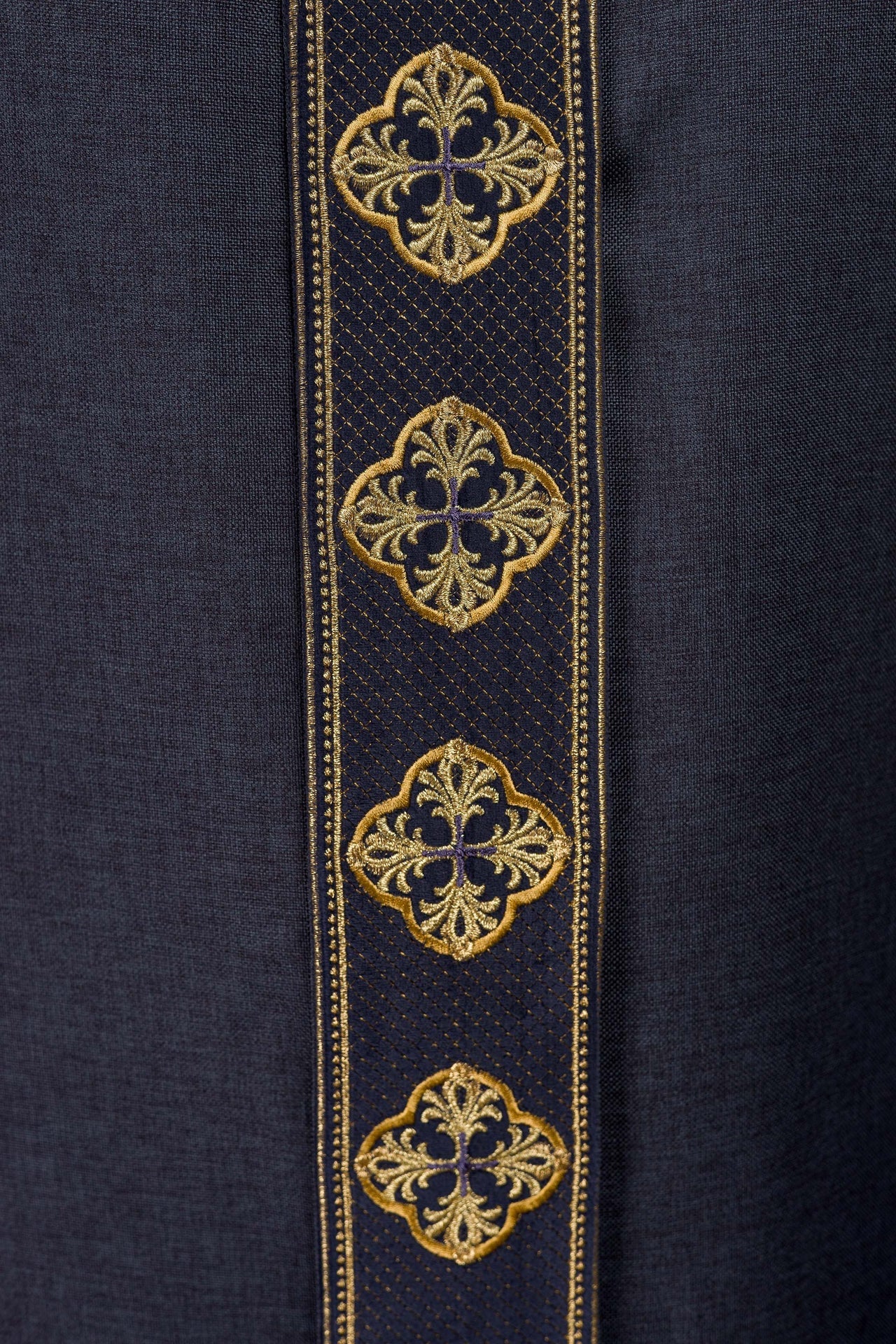 Purple chasuble with embroidered belt and cross collar