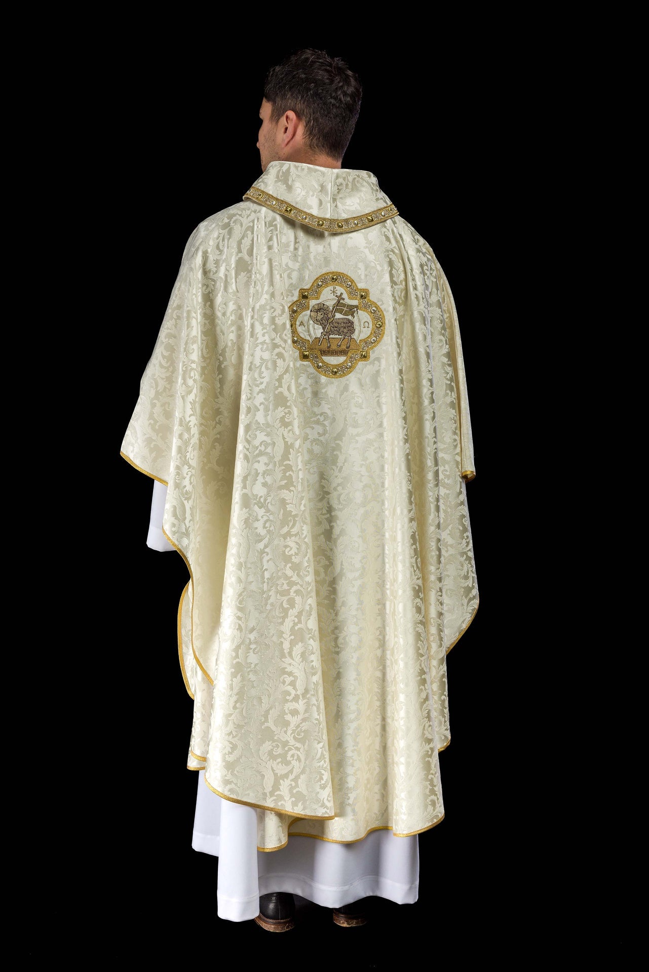 Chasuble with Easter lamb sewn on decorative fabric