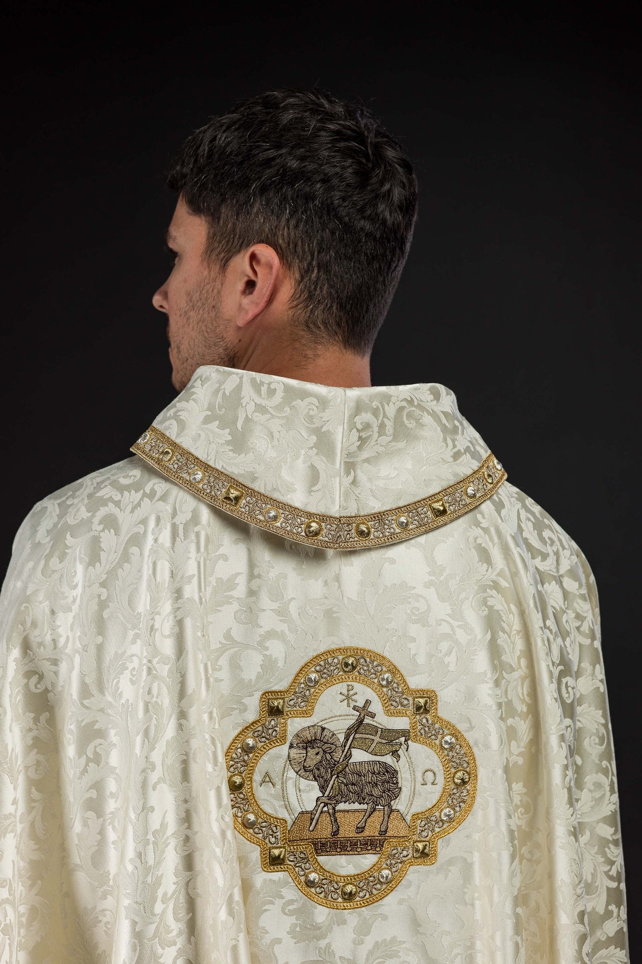 Chasuble with Easter lamb sewn on decorative fabric