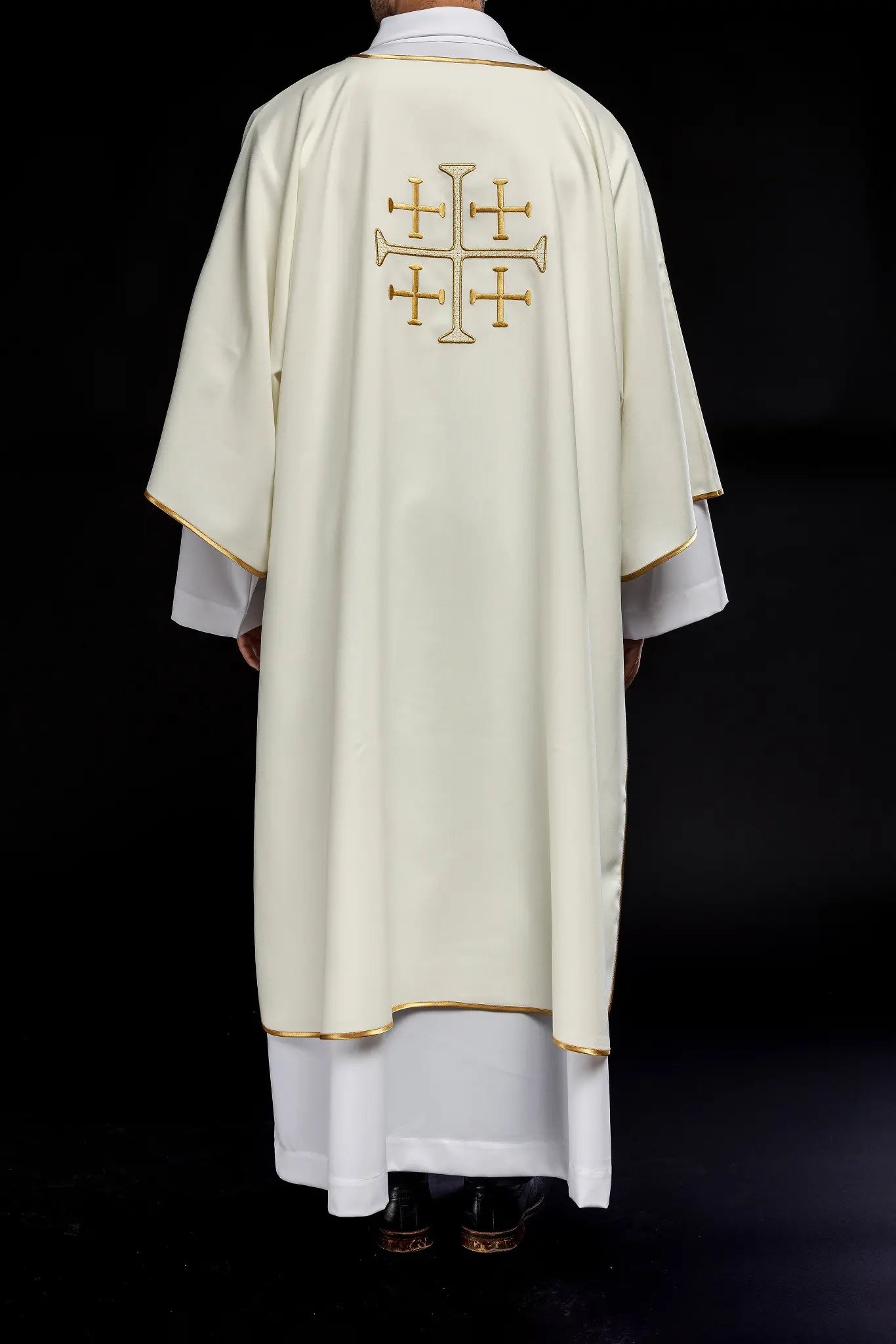 Dalmatia with embroidered gold ecru crosses