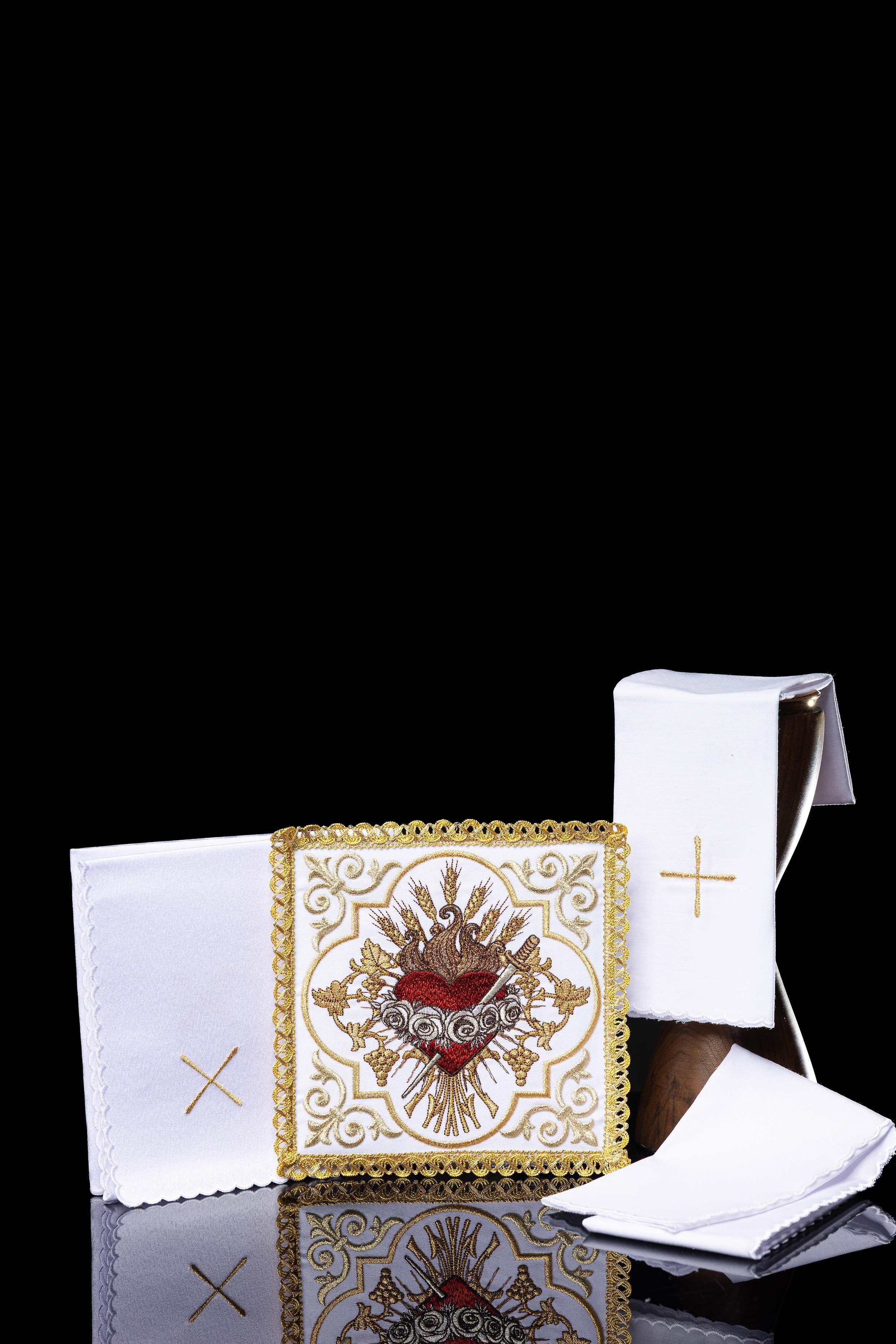 Embroidered Chalice Linen Set with the Immaculate Heart of Mary