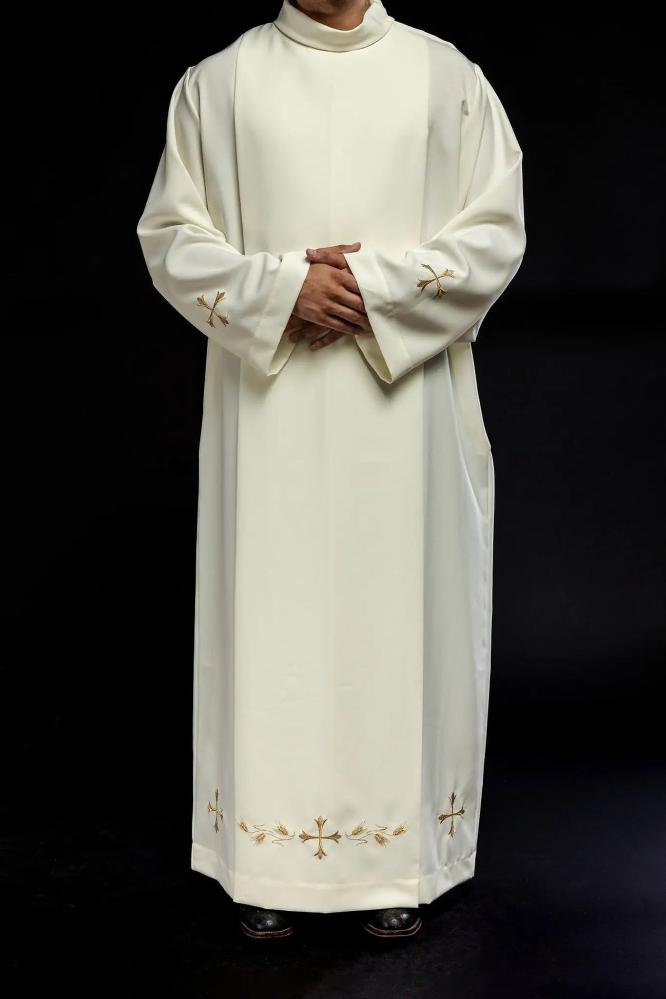 Elegant Ecru Priest's Alb with Monastic Collar and Gold Cross Embroidery