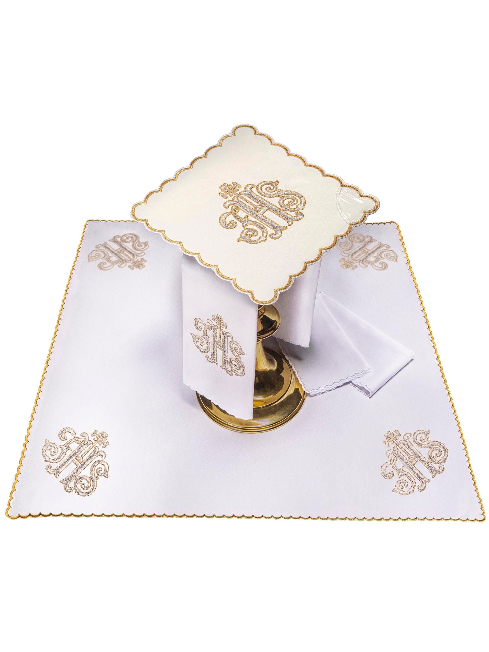 Embroidered chalice linen with ecru palladium IHS