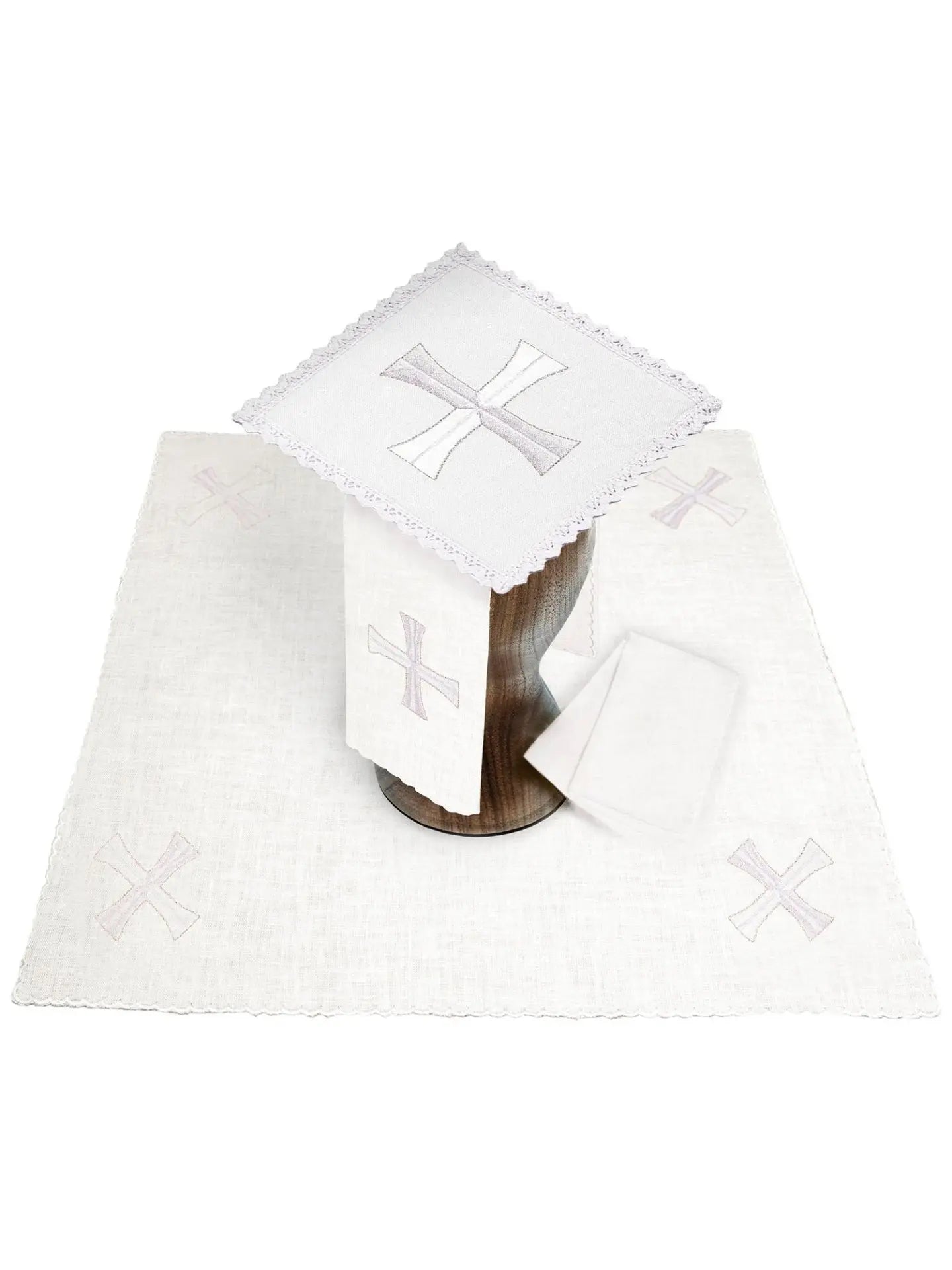 Chalice linen with delicate cross embroidery