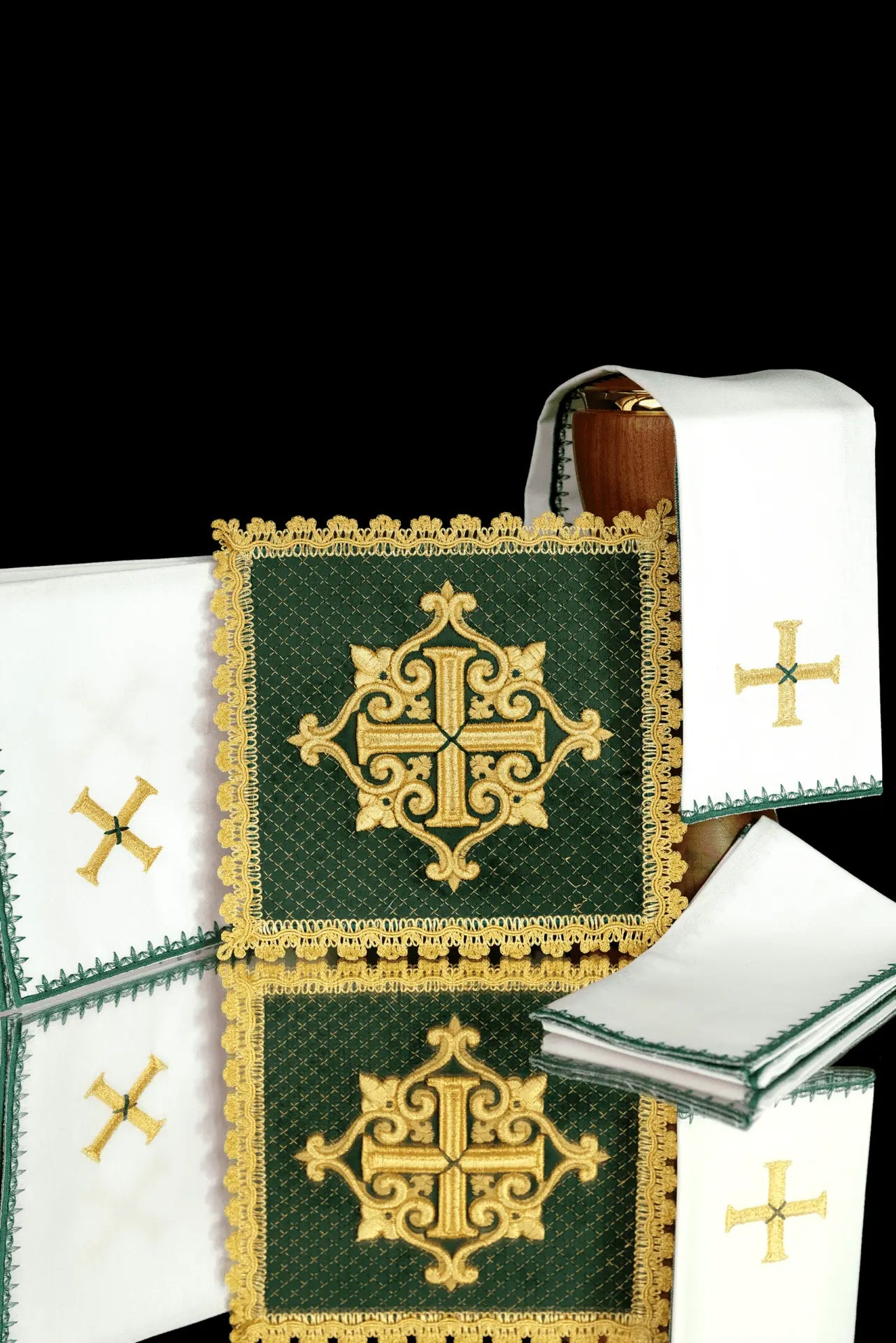 Green Velvet Chalice Linen Set with Embroidered Cross