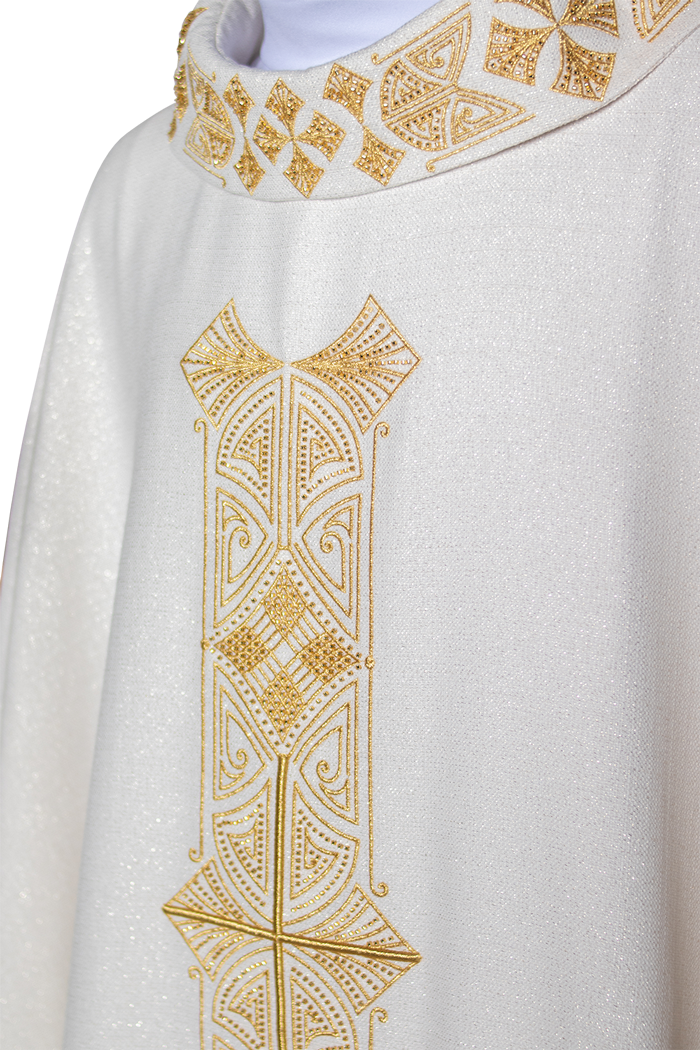 Glittering chasuble with richly decorated gold embroidery