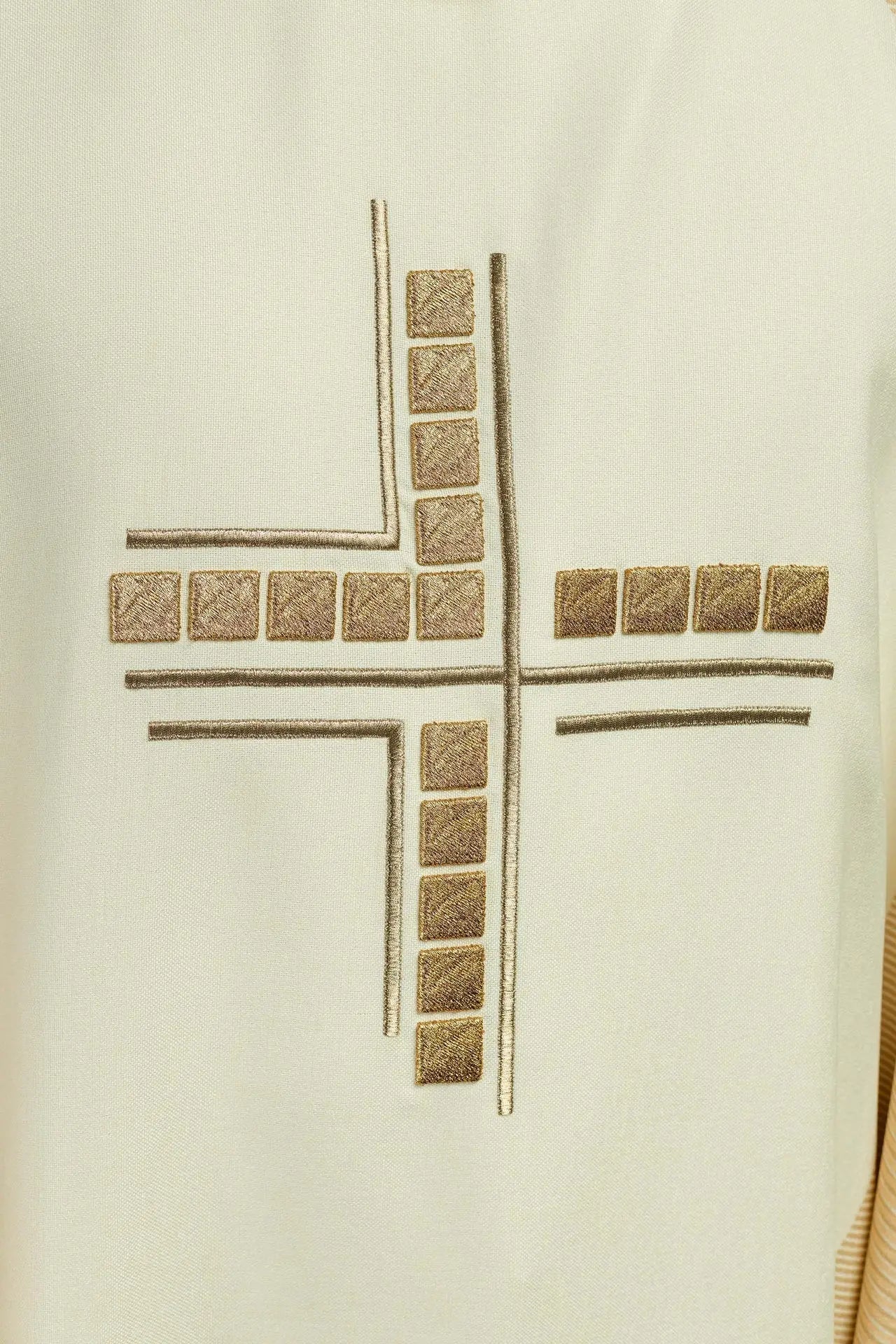 Chasuble in ecru with embroidered Cross - HAFTINA ATELIER