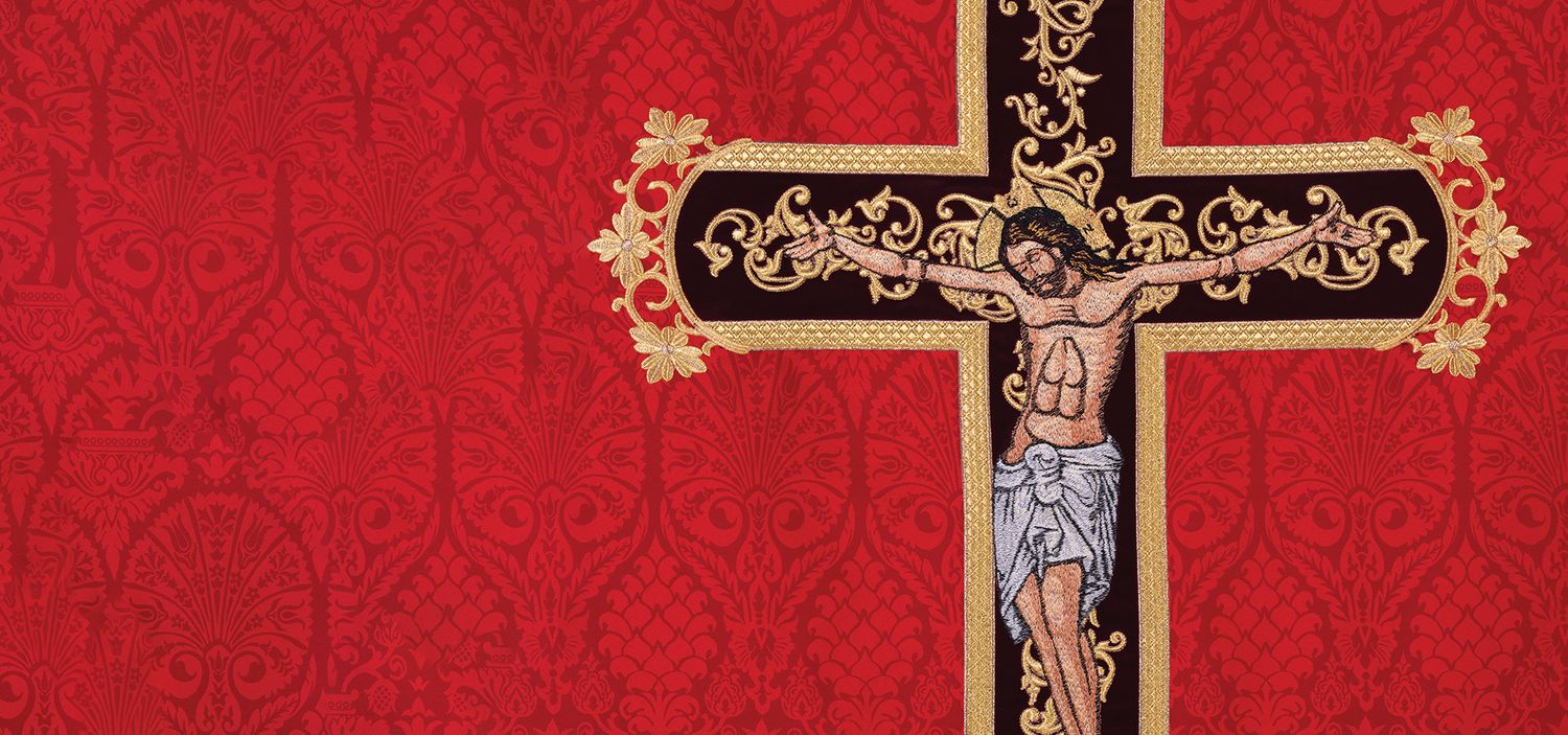 red stole Jesus on the cross richly decorated 