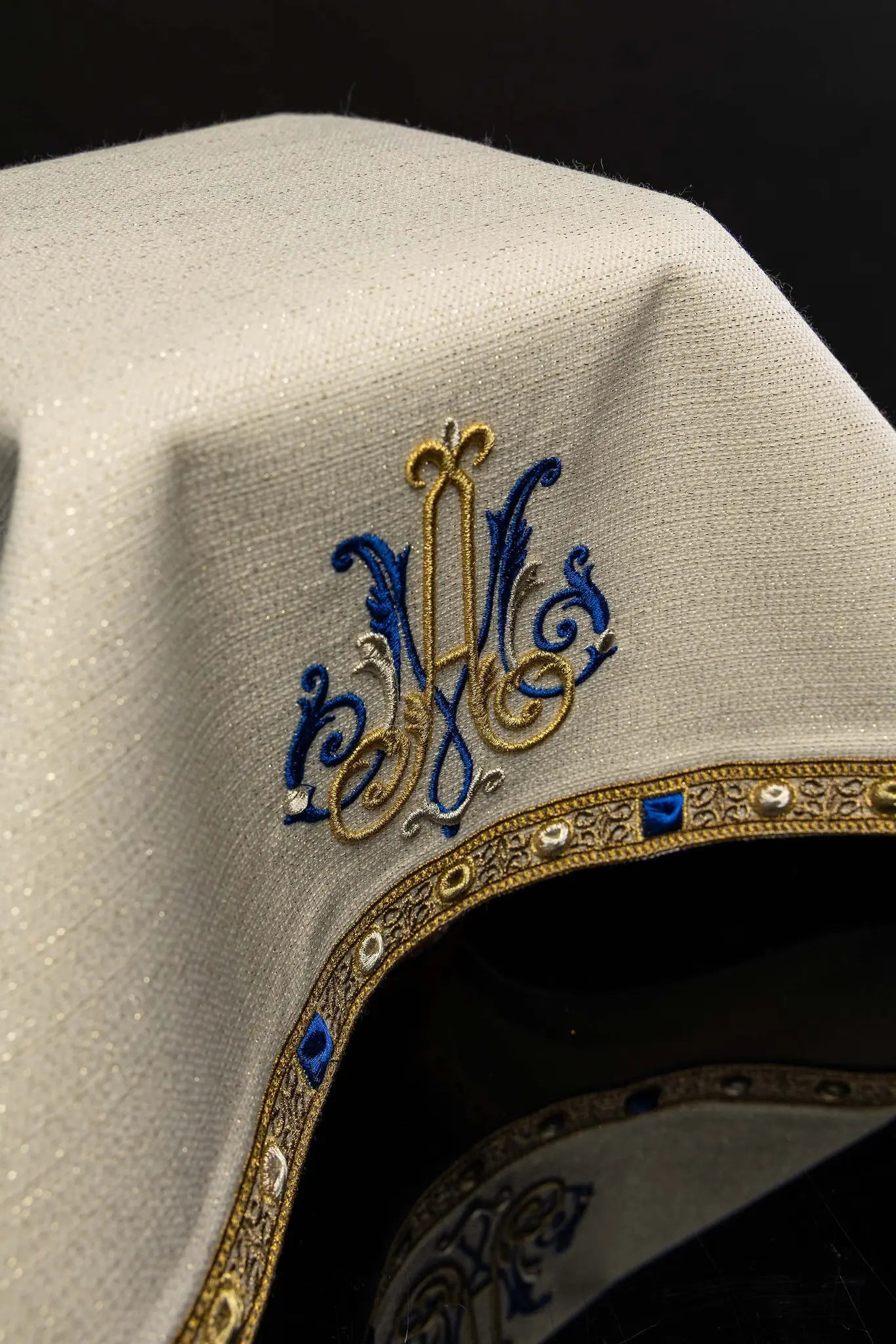 Ecru Chalice Veil with Marian Embroidery - HAFTINA ATELIER