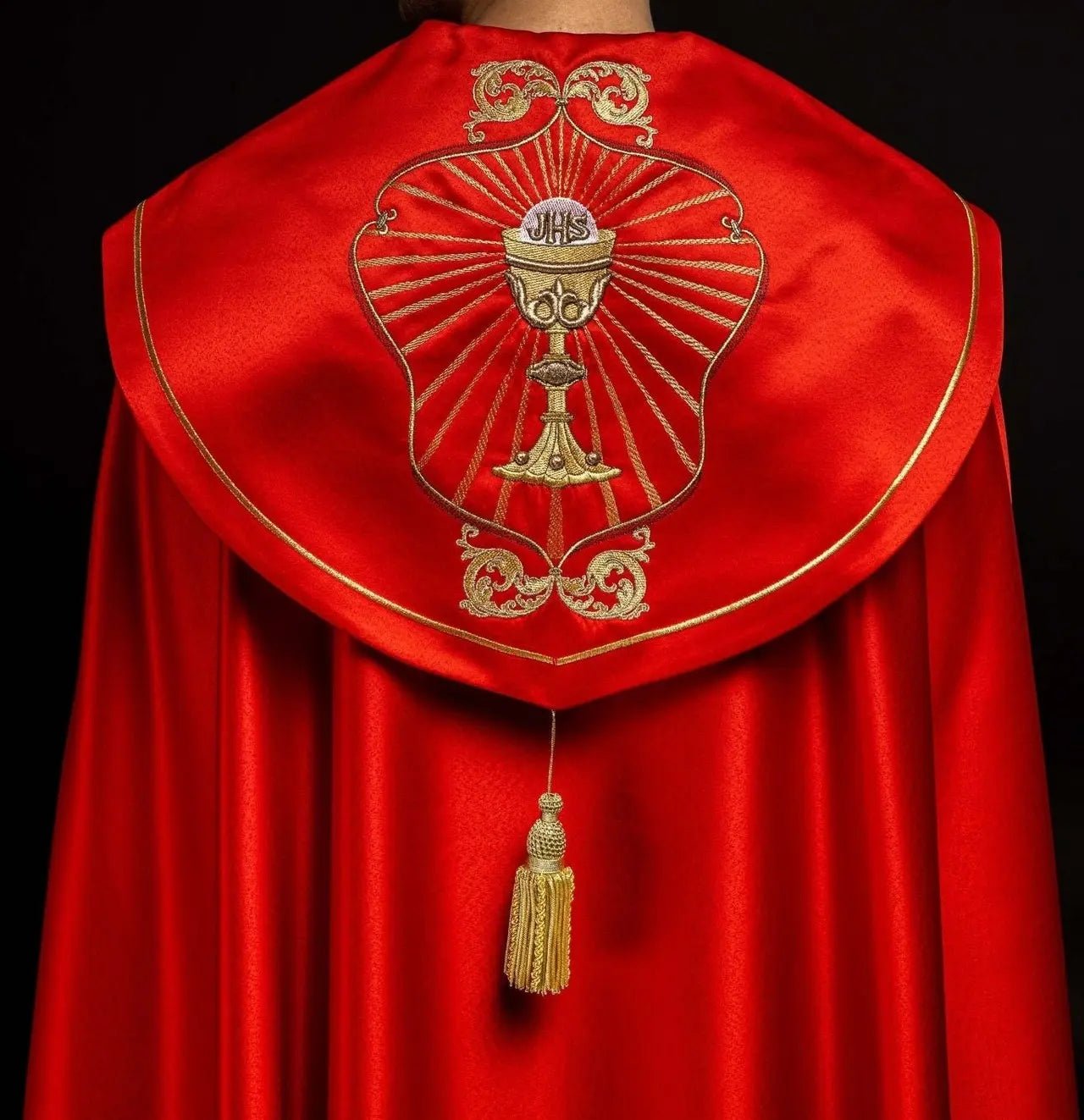 Liturgical chapel embroidered with chalice and IHS in red shade