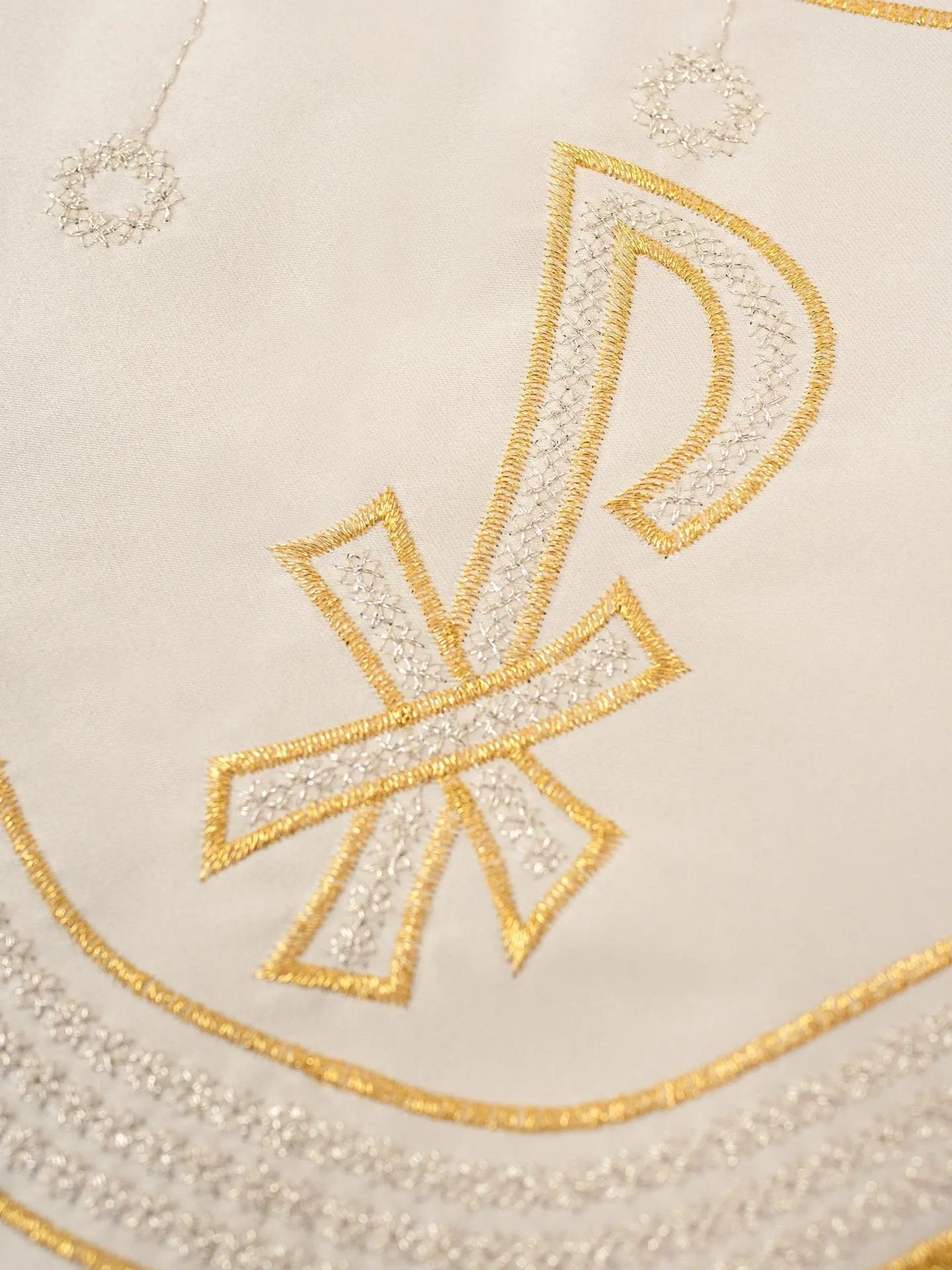 Front embroidered metre PAX ecru