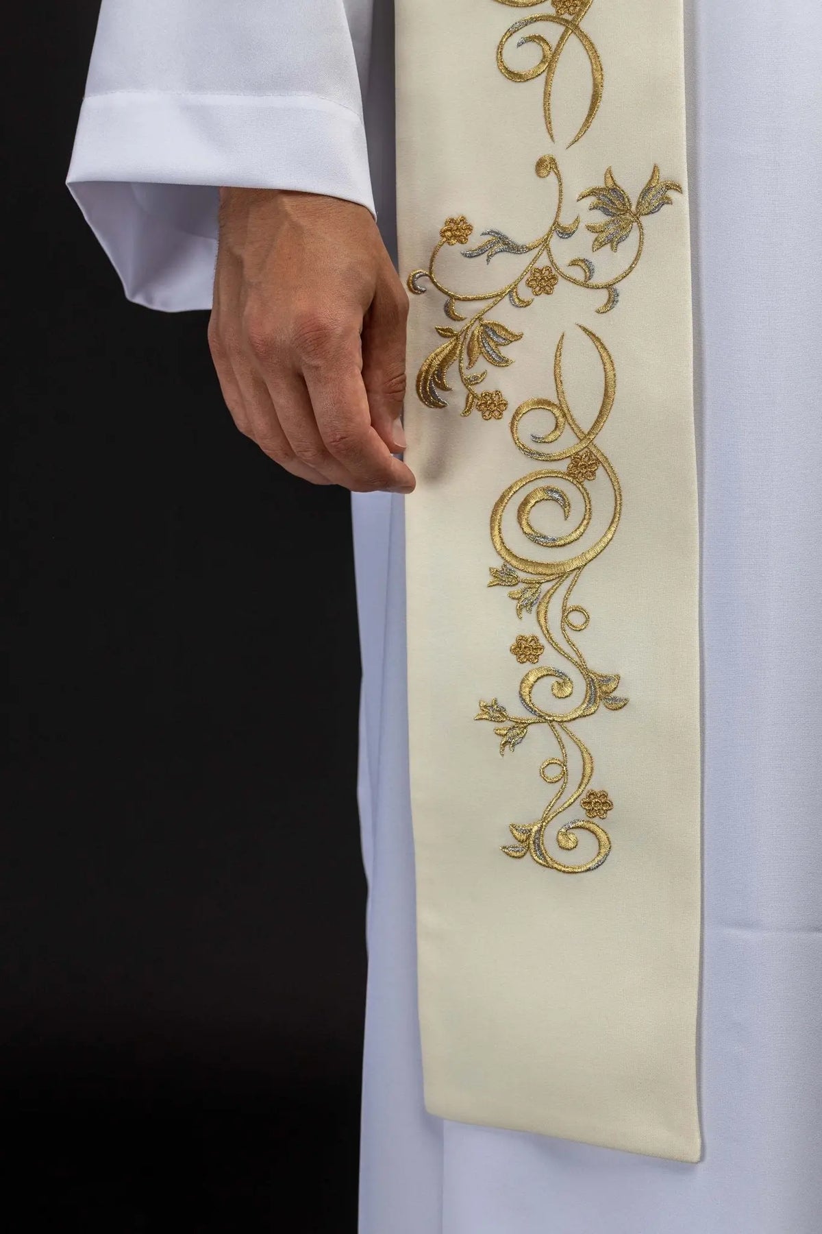 Ecru stole with gold floral scroll embroidery, detail view