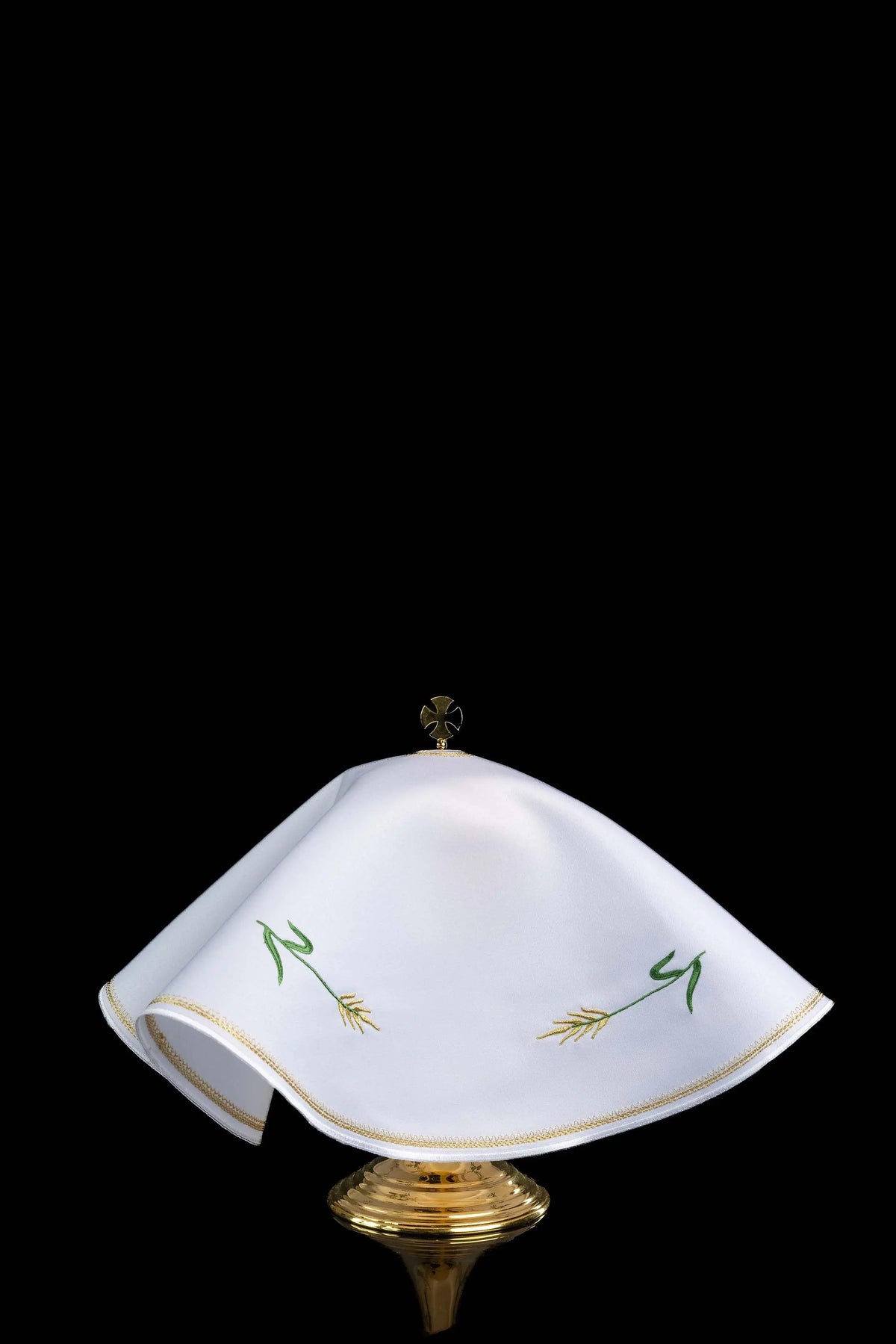 White ciborium veil with wheat and vine embroidery, back view