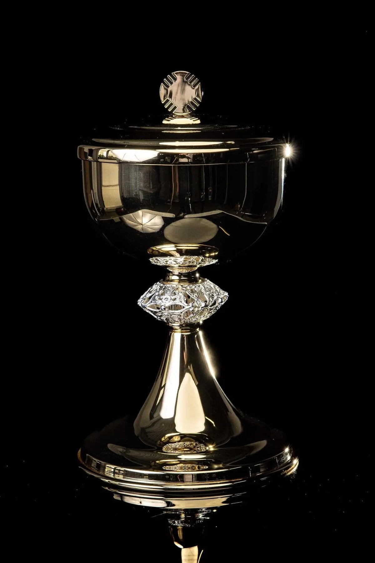 Gold-plated brass ciborium with cross, full front view
