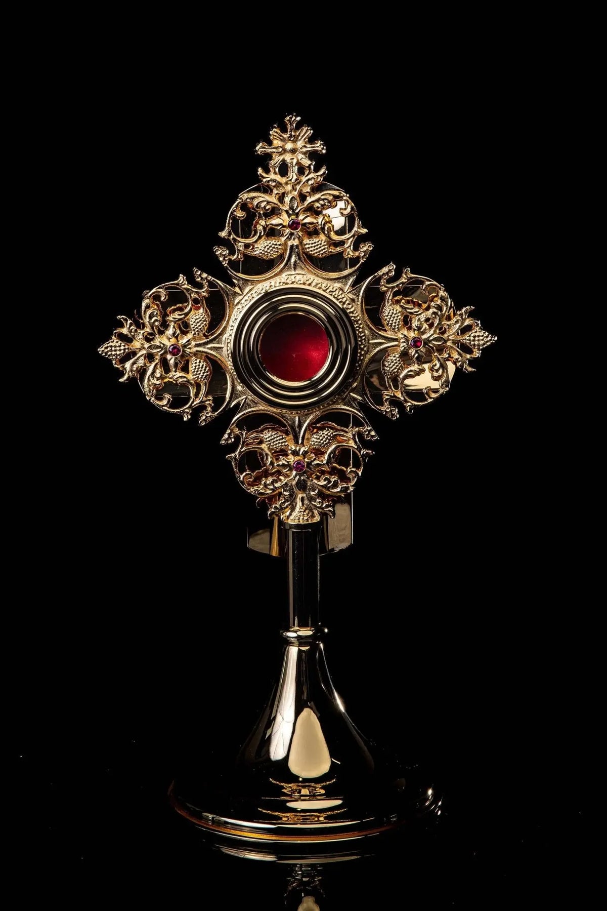 Gilded Brass Reliquary, 13 in (33 cm), with red center and ornate floral motifs, front view