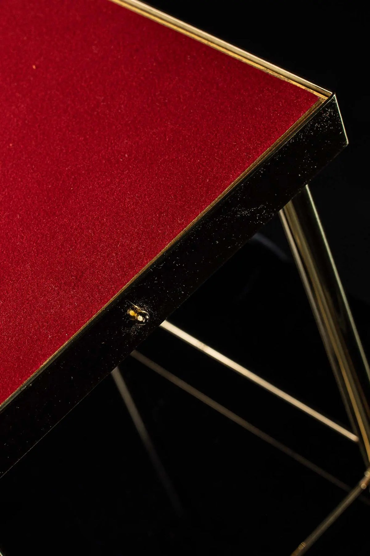 Gold Thabor Table with Christ, side detail of decorative scrollwork