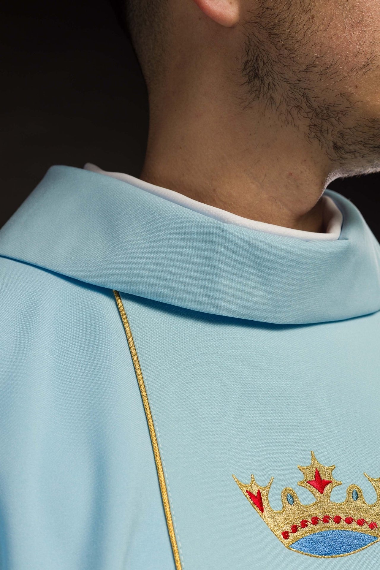 Niebieski ornat liturgiczny maryjny z pasem