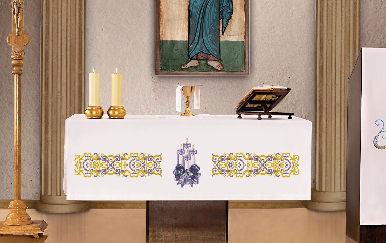 Altar tablecloth with Advent wreath embroidery