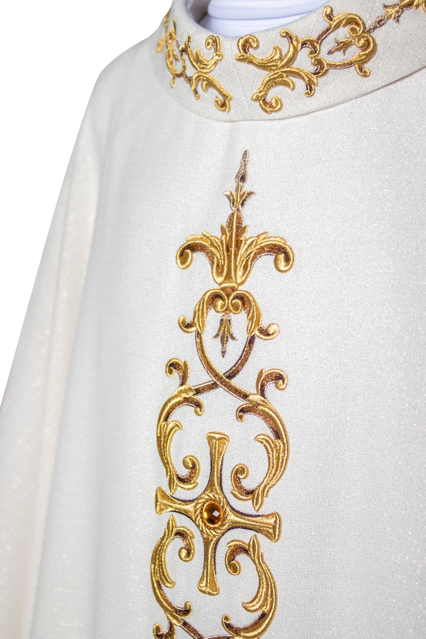 Chasuble richly embroidered with stones