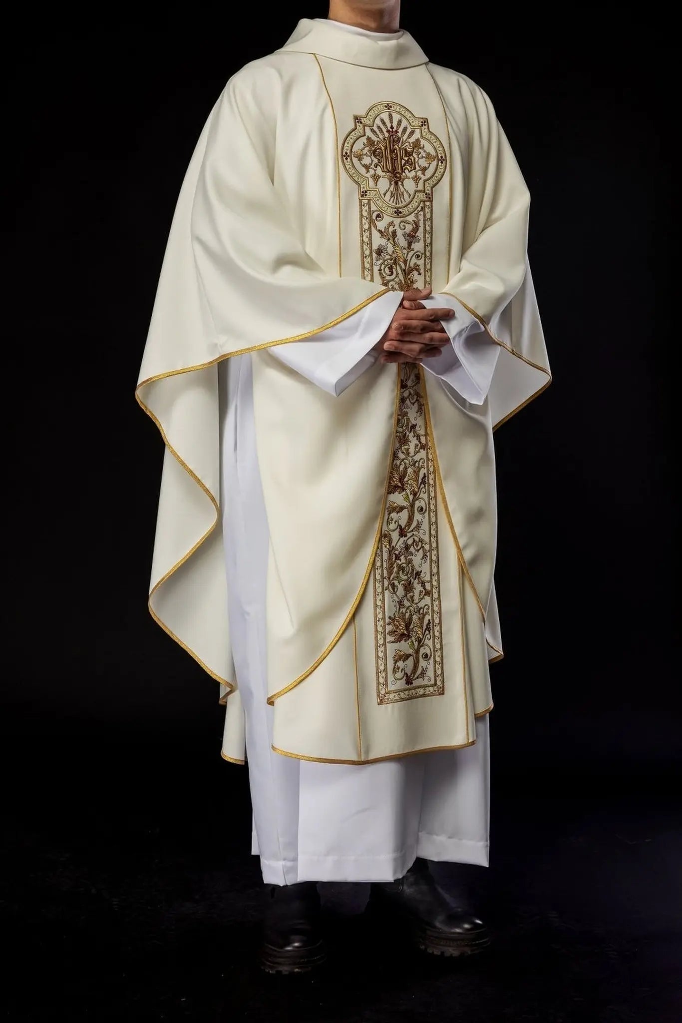 Richly decorated chasuble with IHS motif in ecru colour