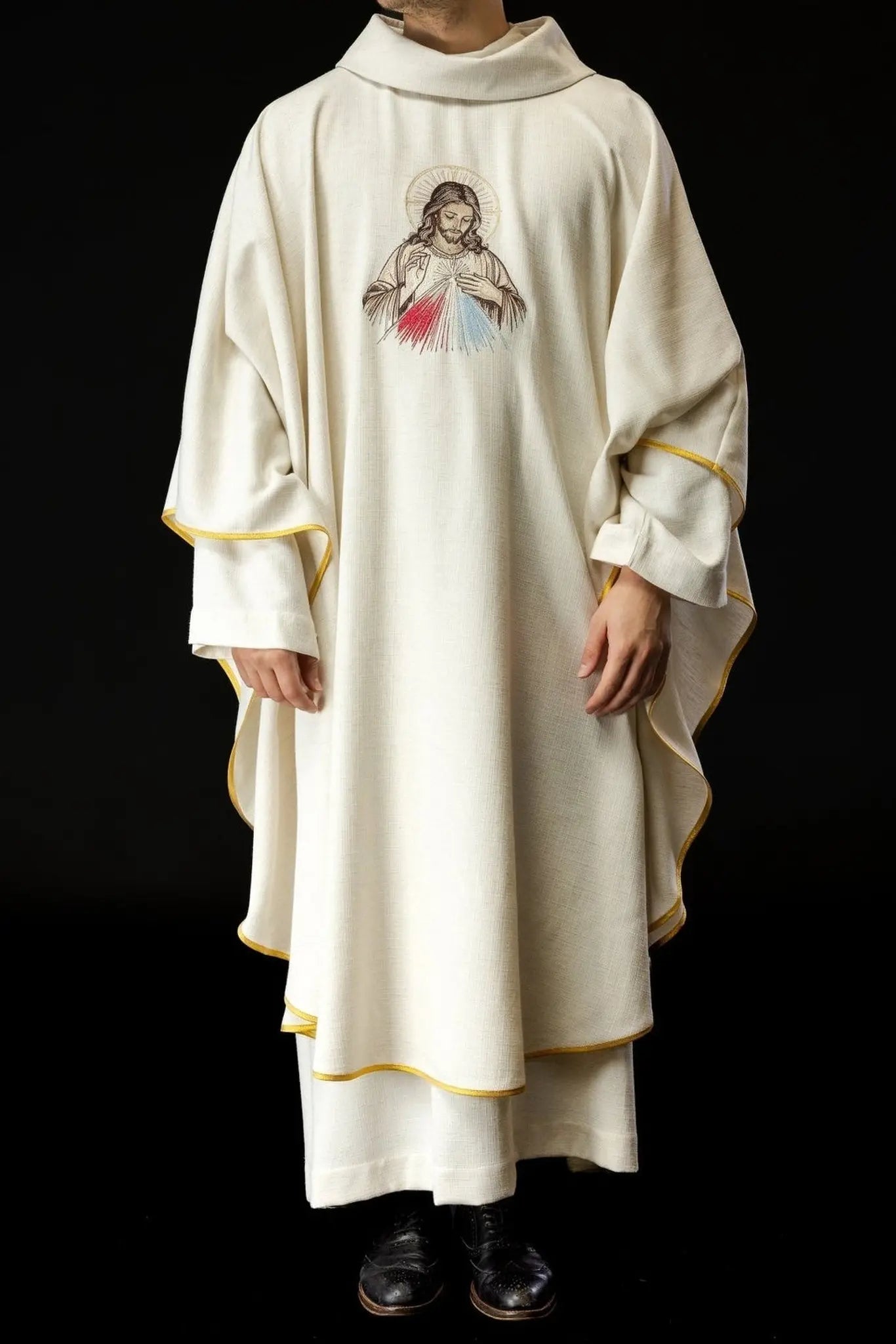 Ecru Chasuble with Image of the Merciful Jesus