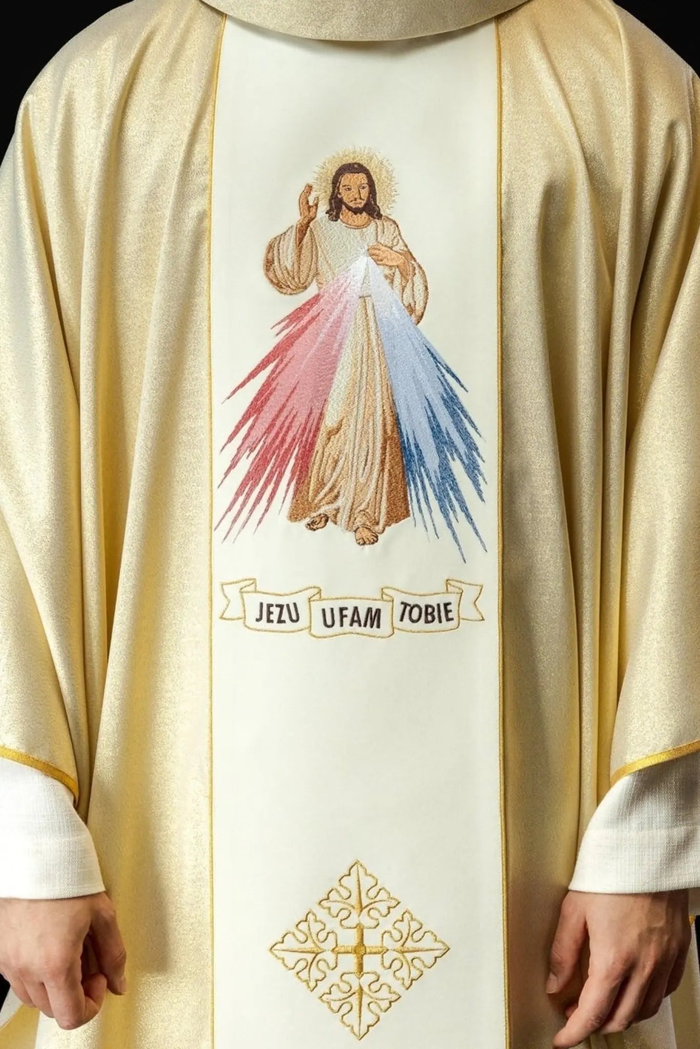 Embroidered chasuble of Jesus the Merciful and IHS in gold