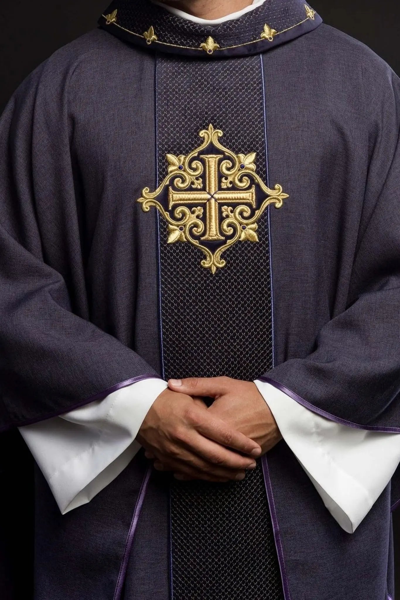 Chasuble embroidered on velvet with the symbol of the Purple Cross