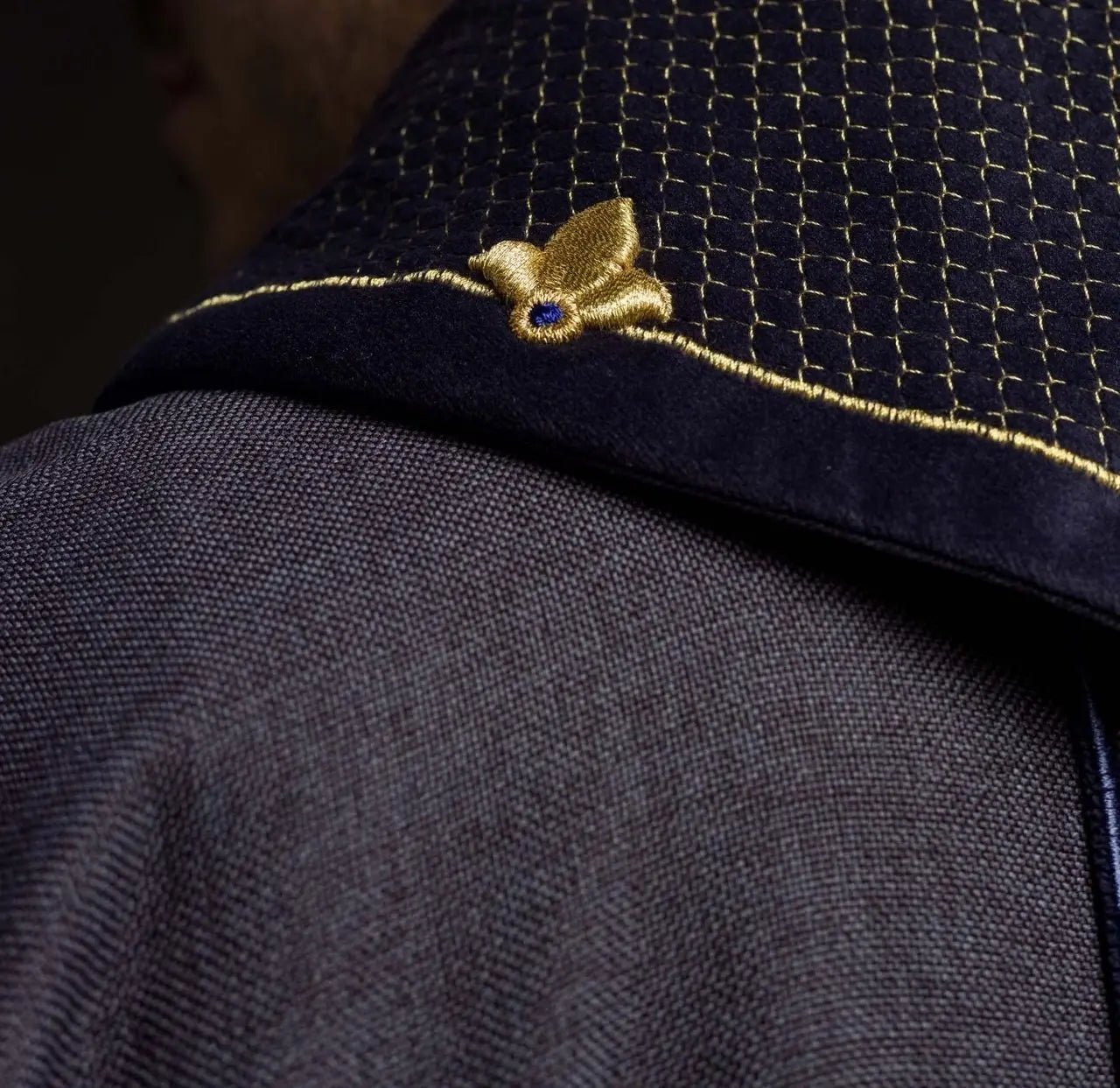 Chasuble embroidered on velvet with the symbol of the Purple Cross