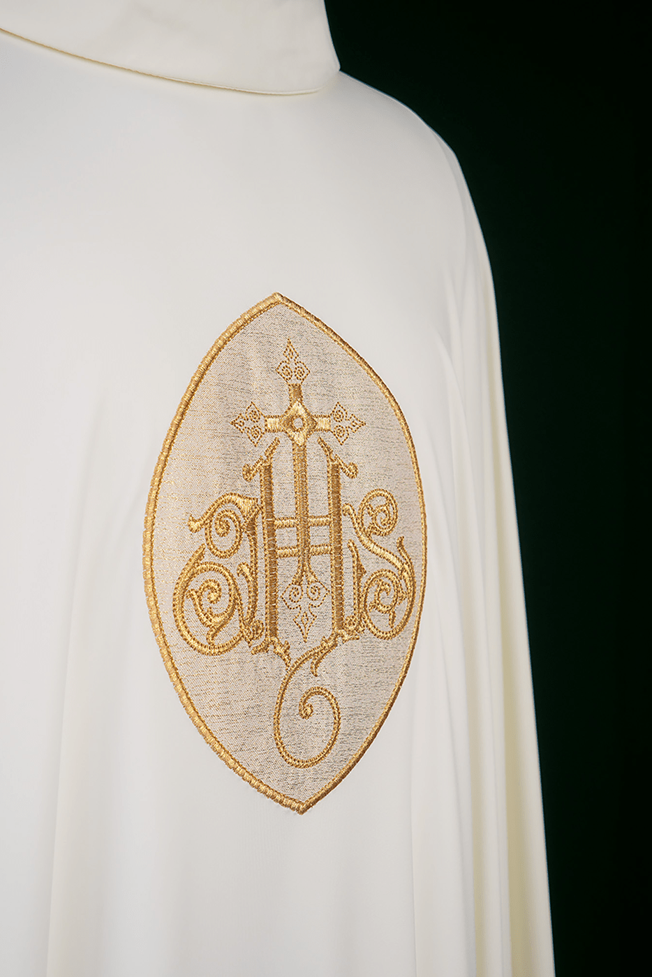 Chasuble embroidered with IHS lightweight SACROLITE knitted fabric