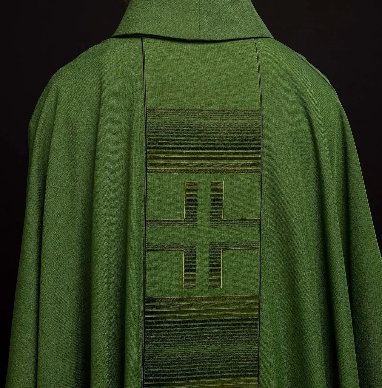 Embroidered chasuble with Crosses in green