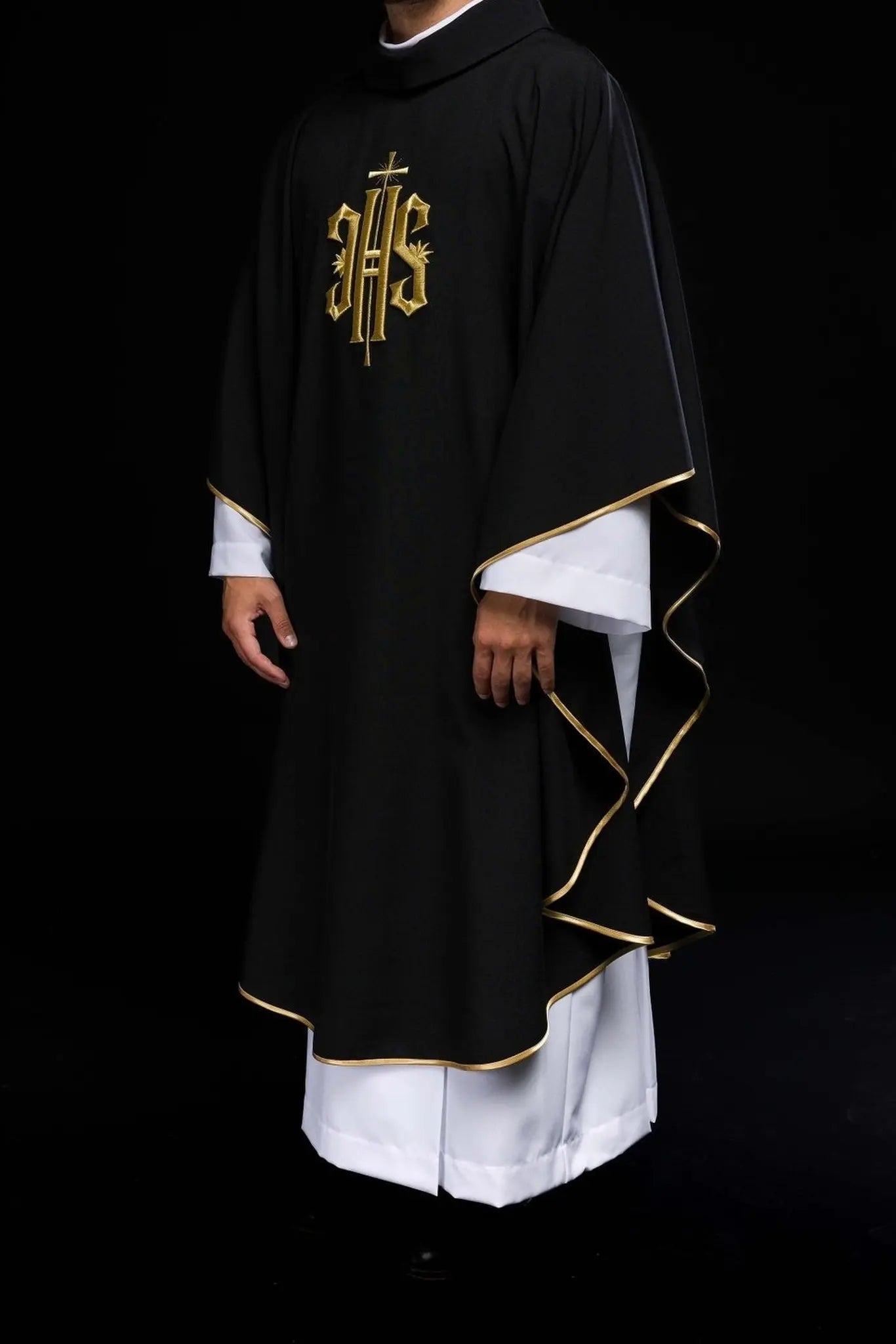 Embroidered chasuble with IHS symbol black