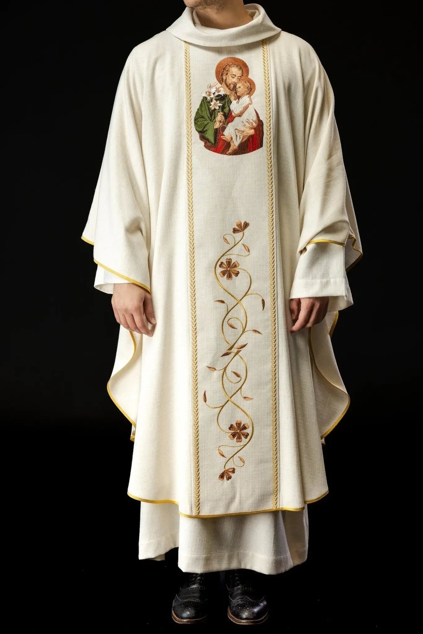 Embroidered chasuble with the image of St. Joseph