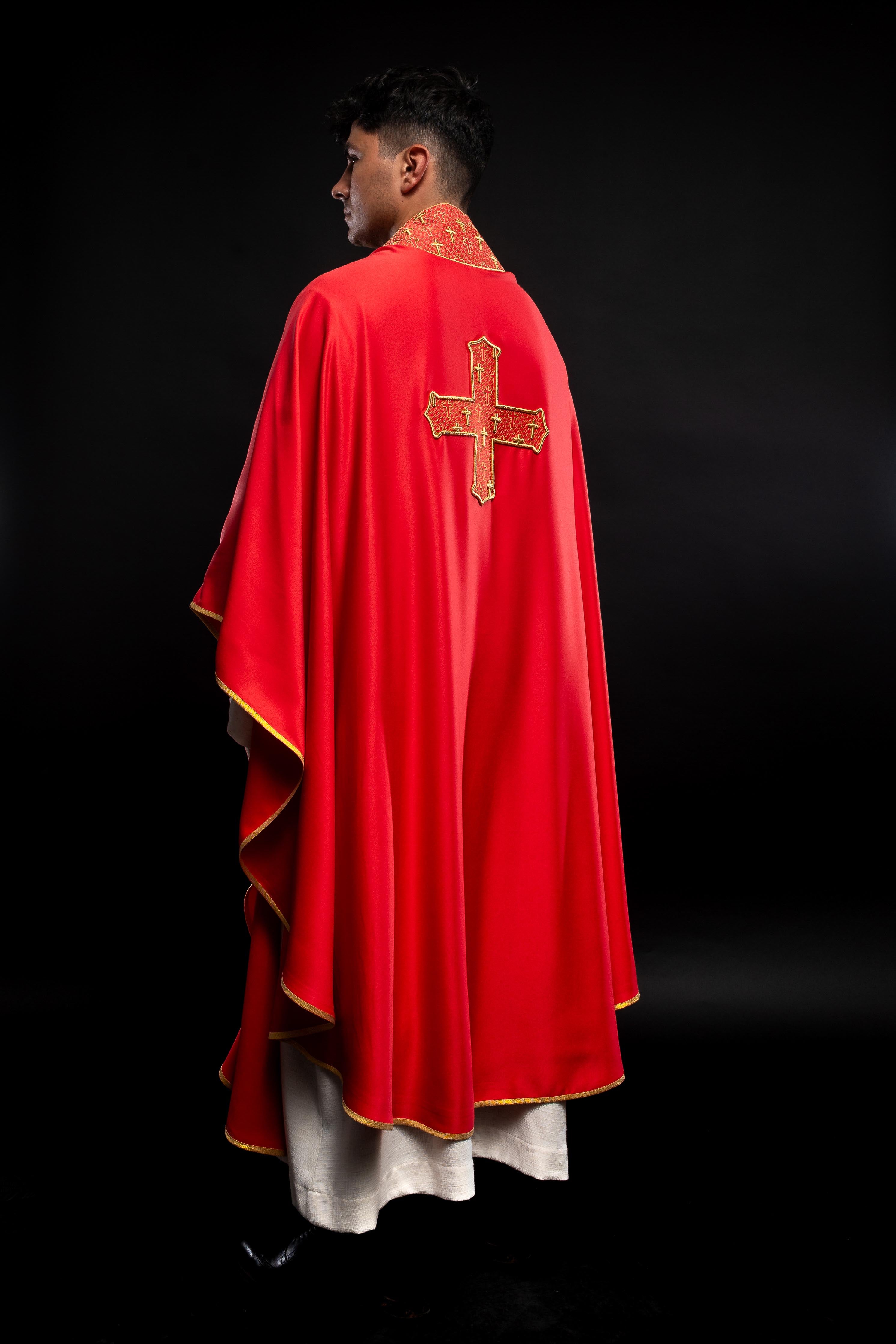 Chasuble with richly embroidered cross and collar in red