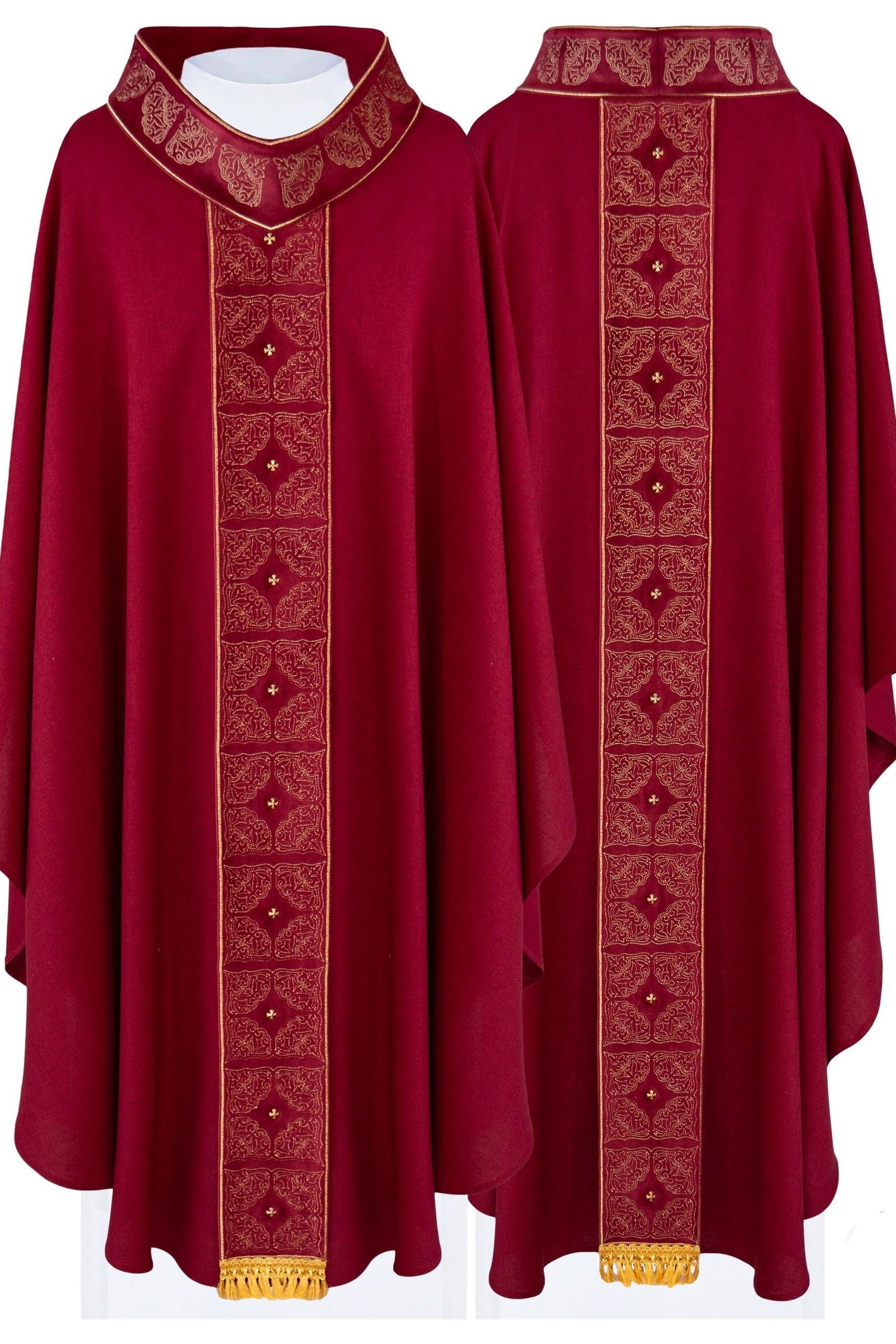 Chasuble with richly embroidered belt and collar in red