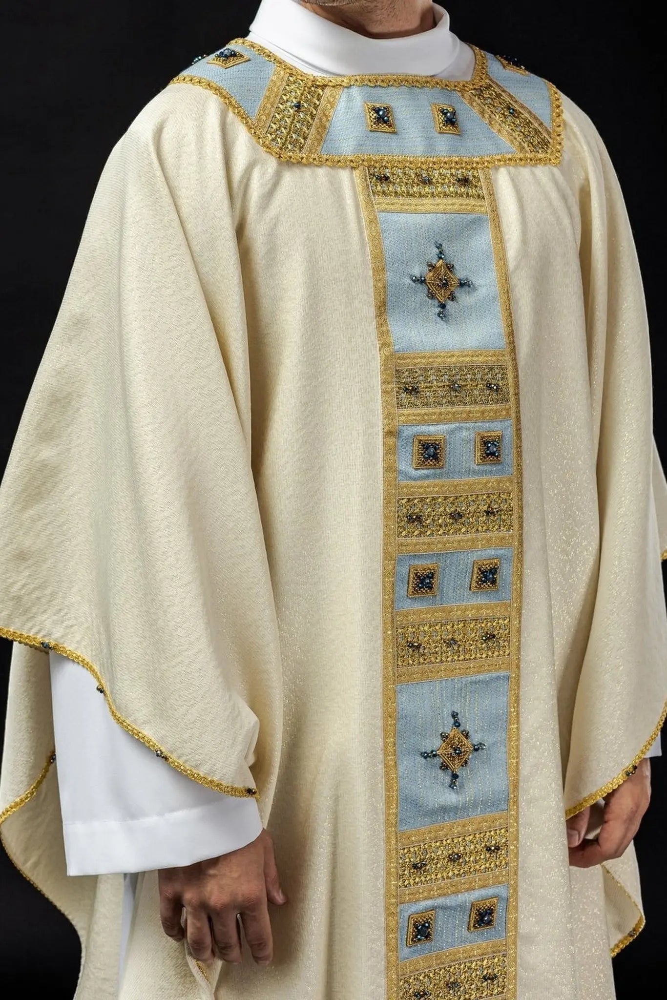 Handmade Marian Chasuble with Natural Stones – Handmade 7004 Collection