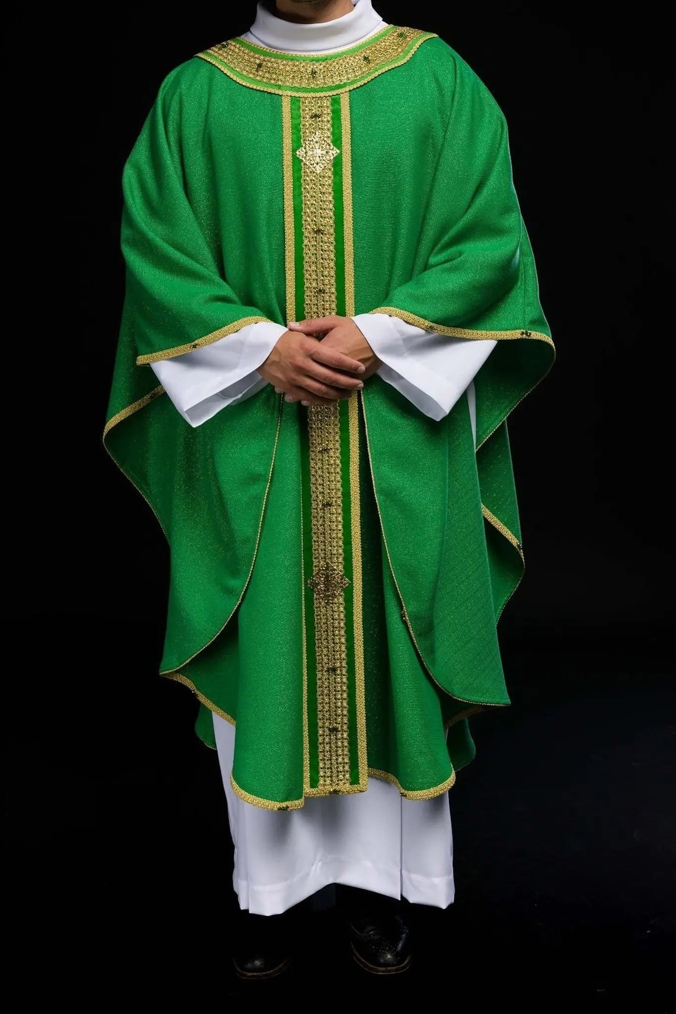 Handmade Chasuble with Natural Stones – Collection Handmade 7001
