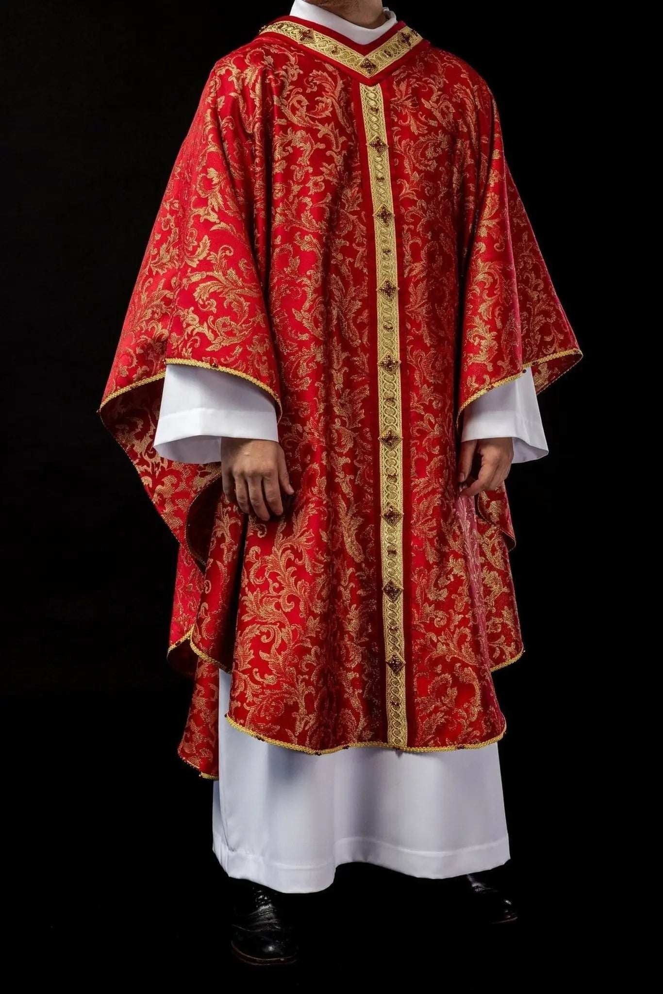 Handmade Chasuble with Natural Stones – Handmade 7003 Collection